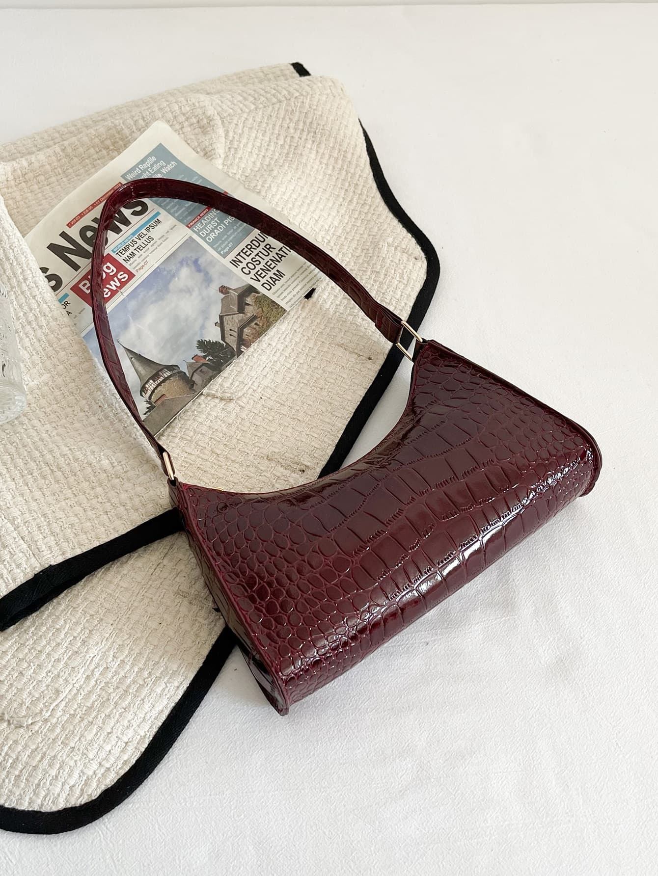 Cravure Glamorous, Elegant, Exquisite Vacation, Old Money Portable Minimalist Crocodile Embossed Bag For Teen Girls Women College Students, White-Collar Workers, Rookies & White-Collar Workers Perfect For Office, Perfect For Outdoors, Perfect For Party, Prom, Dinner, Wedding, Work, Business, Commute, Fashionable Burgundy Bag, Animal Print Women Bag , Red Bag, Holiday
