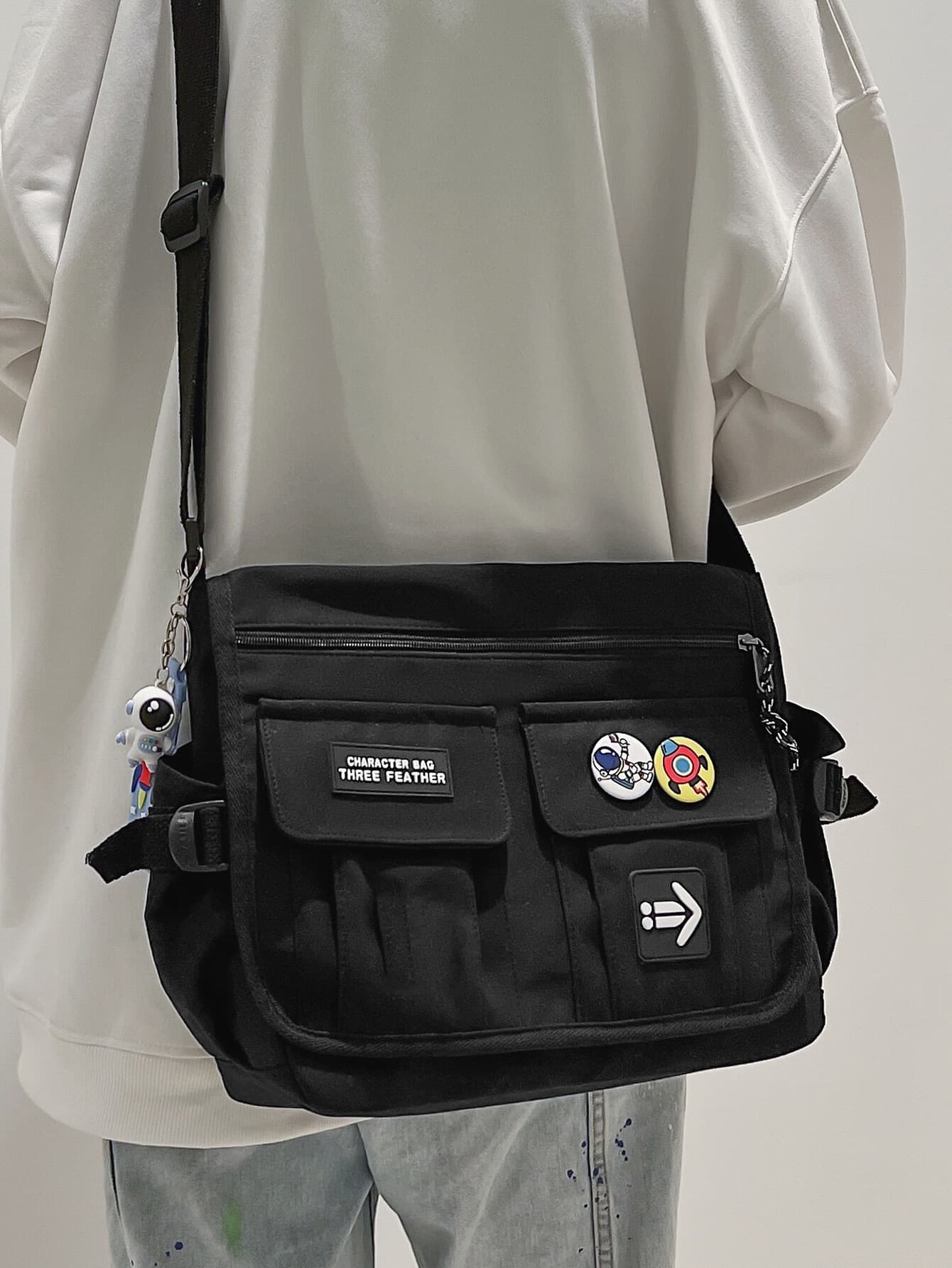 Multifunctional Shoulder Bag For High School Students, Casual Envelope Sticker Messenger Bag Suitable For Travel, School, Outdoor Sports, Adjustable Strap, Lightweight, Portable, Nylon, Minimalist, Christmas Gift For Men, Canvas Tote Bag, Essential For Travel And Camping, Valentine Day, Easter, Tote Bags For University, Pouch For Phones