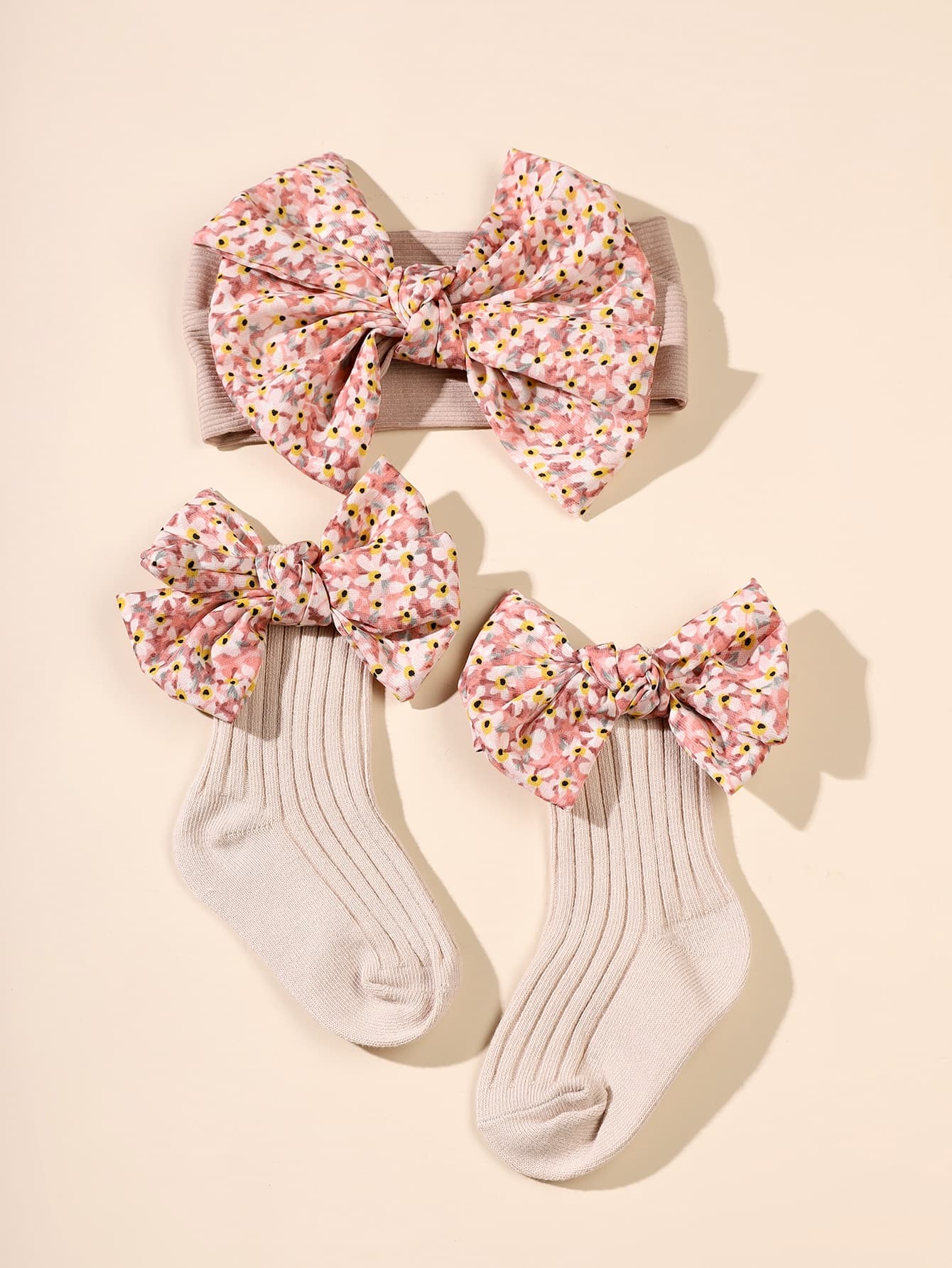 Baby Bow Decor Hair Band & Socks Love Valentine