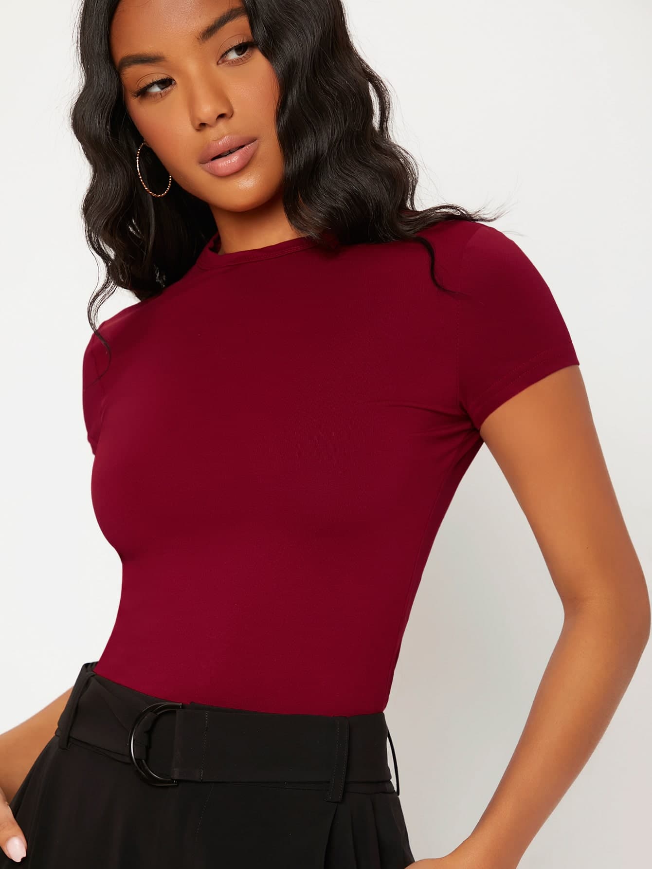 SHEIN BASICS Solid Round Neck Slim Tee/Summer