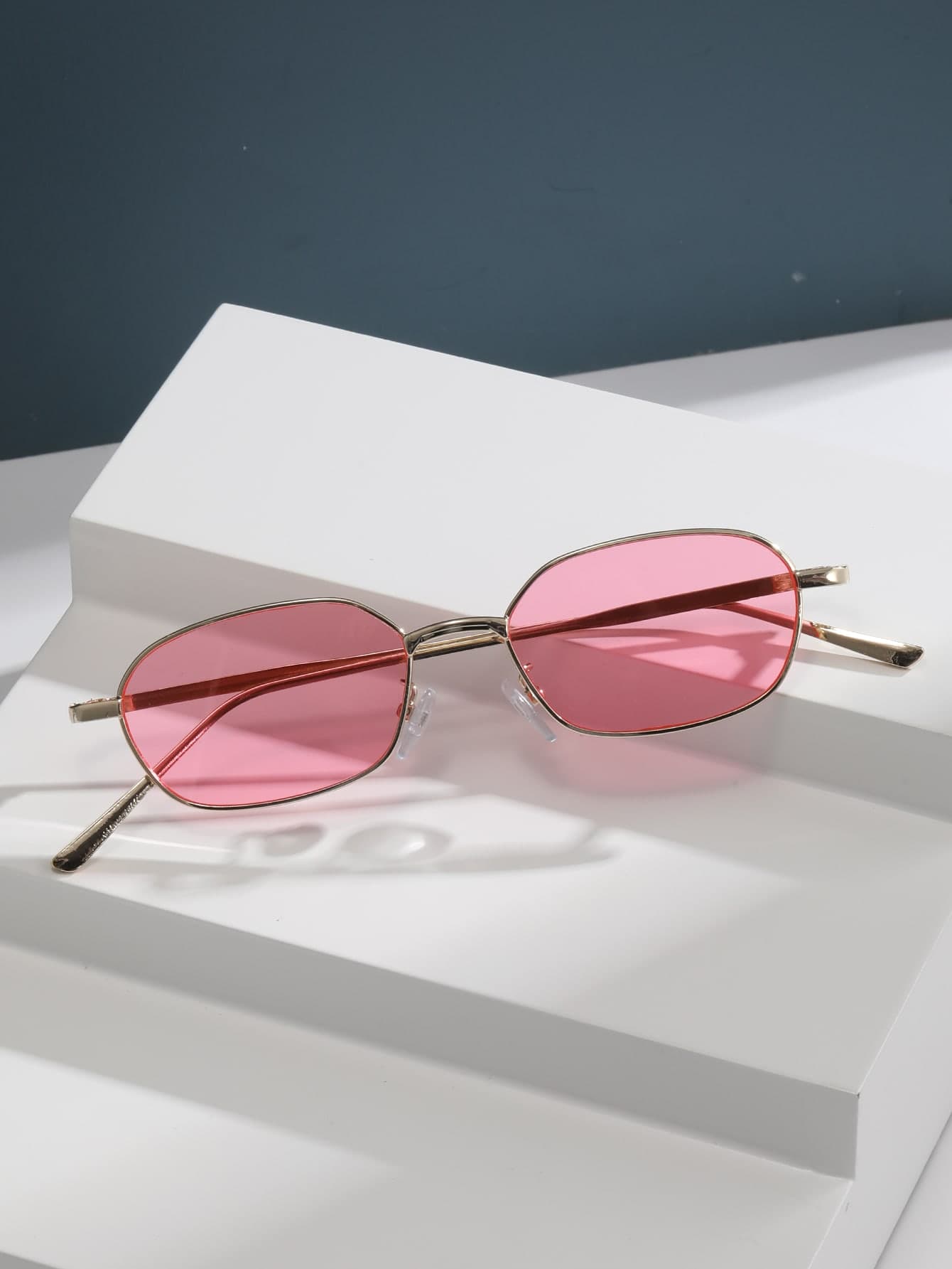 Women's Metal Frame Tinted Lens Fashion Glasses, Cute Summer Beach Travel Sunglasses Gift