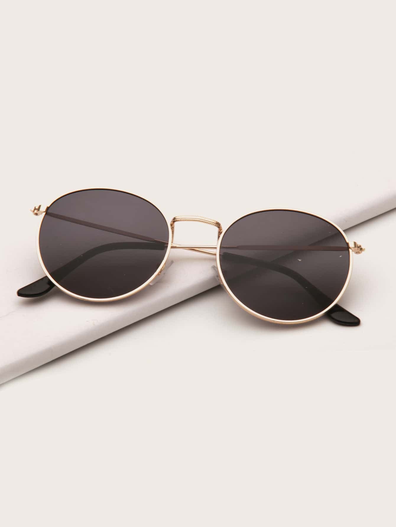 1pc Women's Fashionable Metal Frame Eyeglasses Suitable For Daily Wear Vintage Shades Beach Accessories Beach Accessories For Women Glasses Shades Basics Fall Winter Women Outfits Clothes Business Casual Gifts For Summer Beach Vacation,Outdoor,Travel