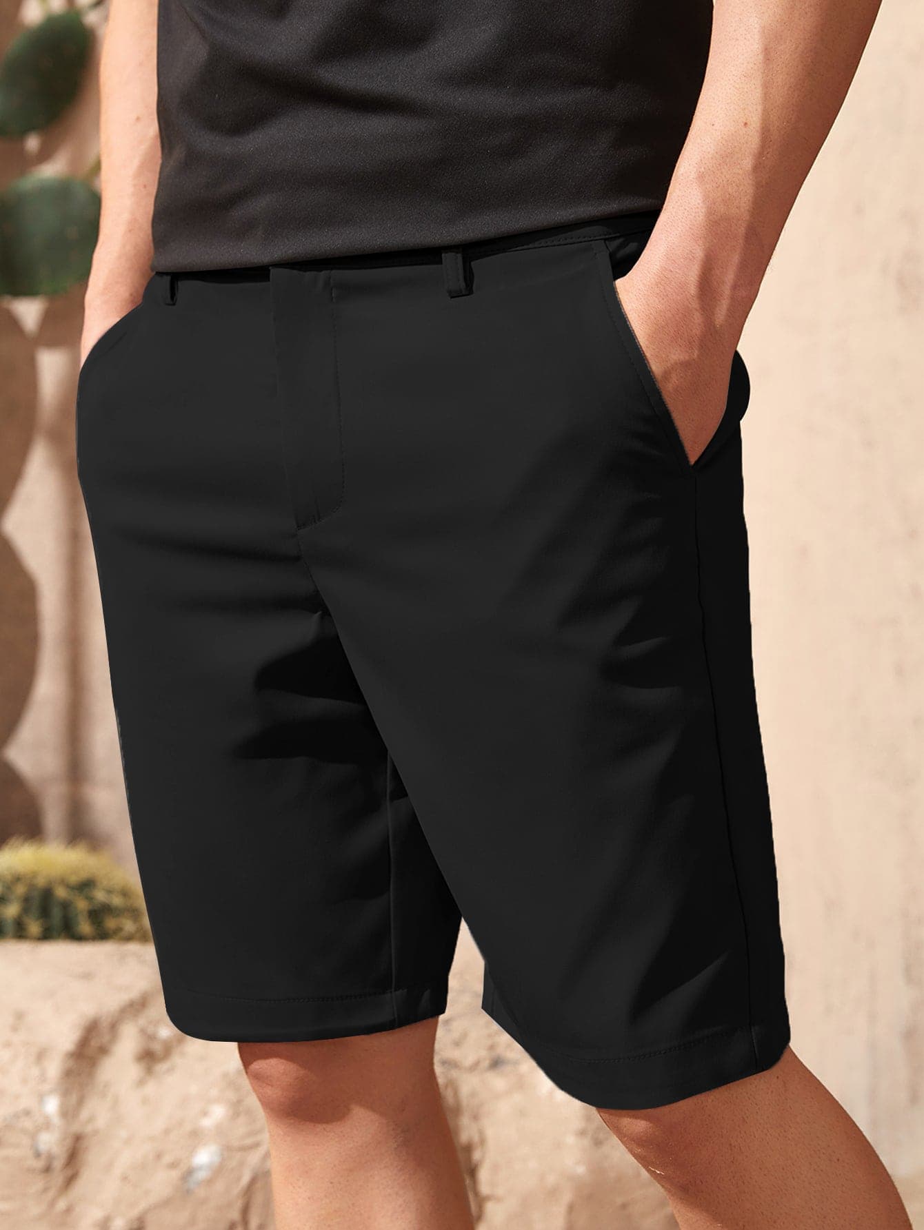 Manfinity Homme Men Slant Pocket Bermuda Shorts