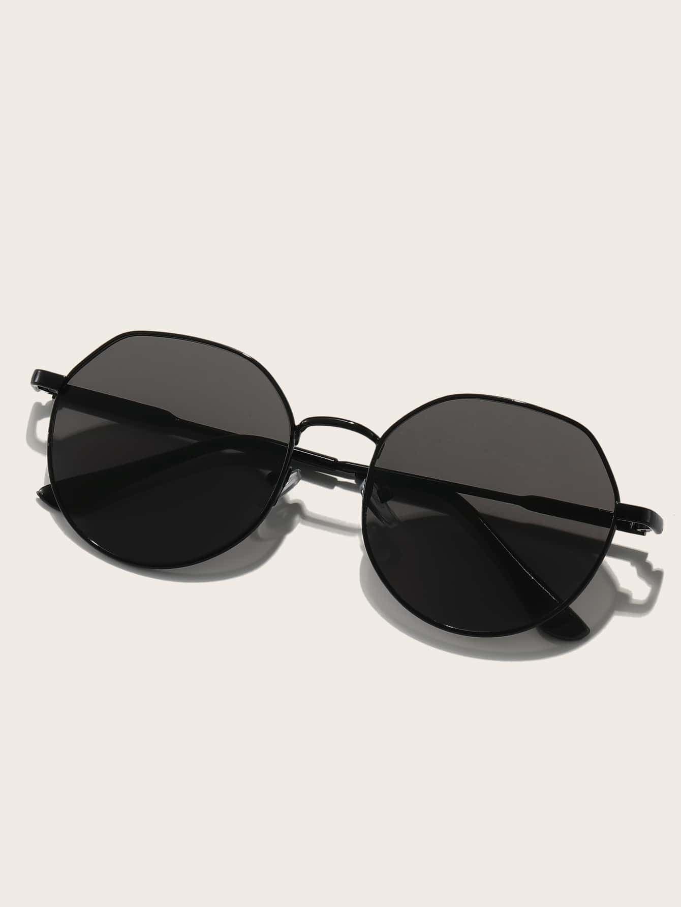 1pc Women's Metal Frame Geometric Black Fashion Glasses, Suitable For Outfits, Travel, Sports Style, Driving, Beach, Electronic Music Festival, Vacation, Family Outing, Golf, Hiking, Elegant Dressing, Party, Outdoor Activities, Street, Fishing