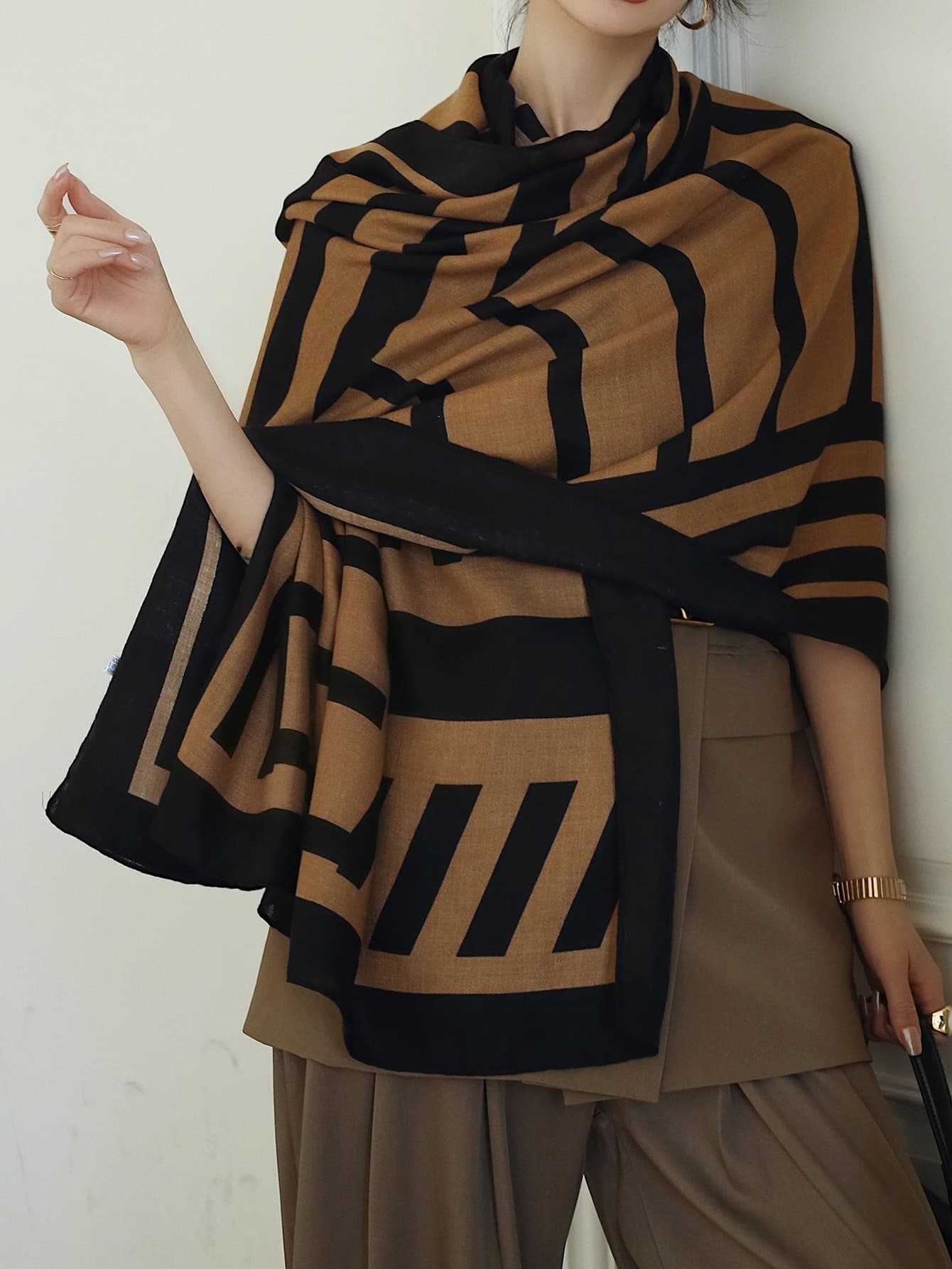 1pc Striped Pattern Scarf Classic Stylish Elegant For Casual Weekend Wear
