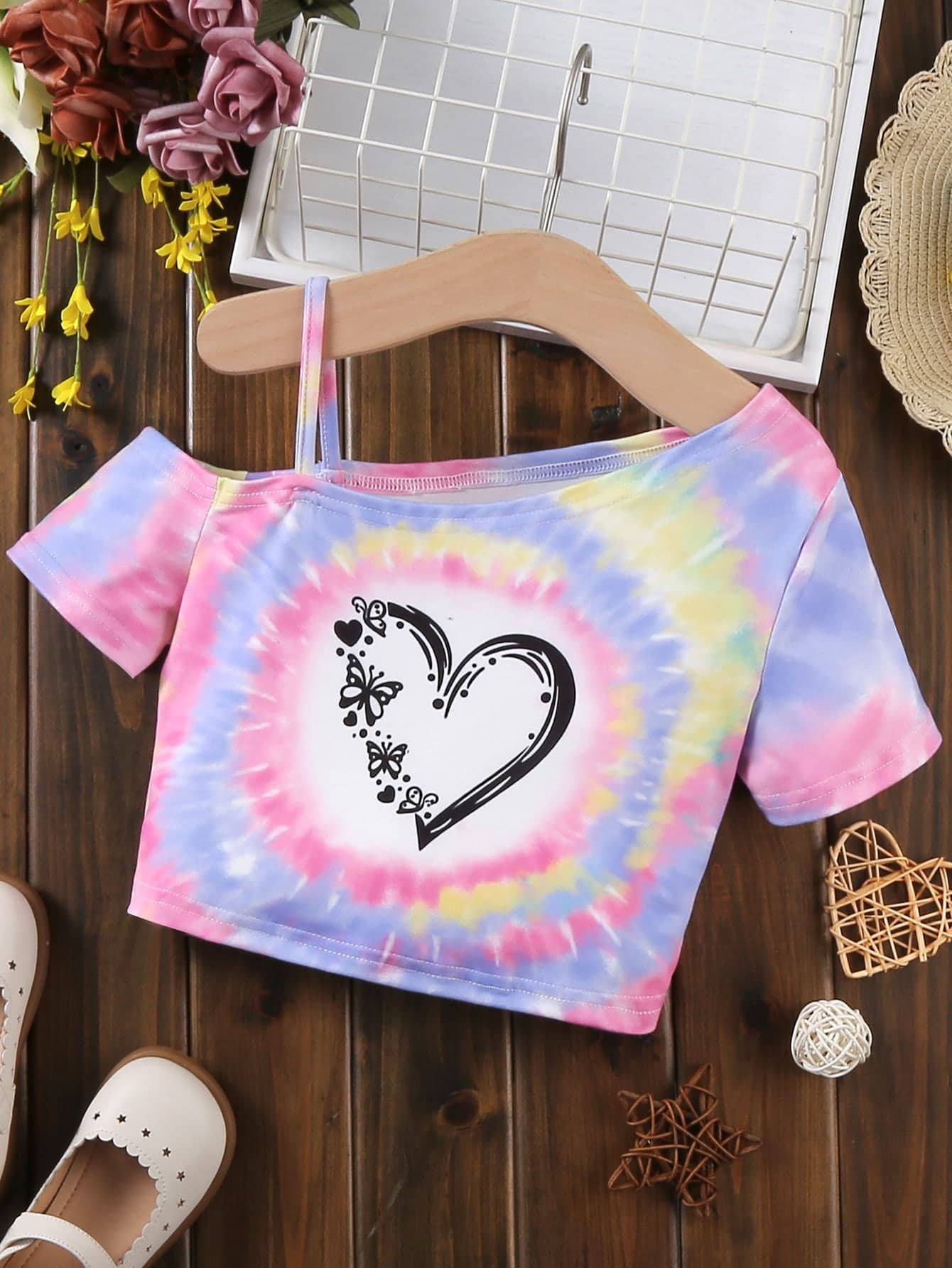 SHEIN Explorewe Tween Girl Tie Dye Heart Print Asymmetrical Neck Tee