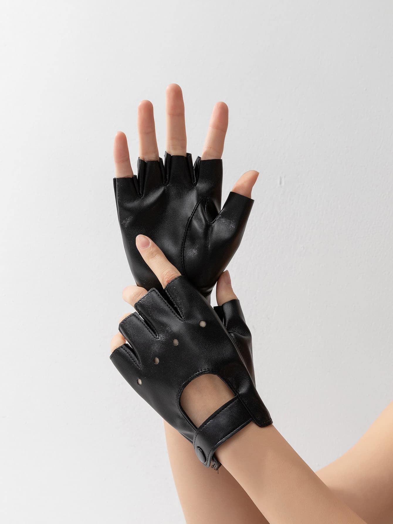 Street Hollow Out Fingerless Gloves