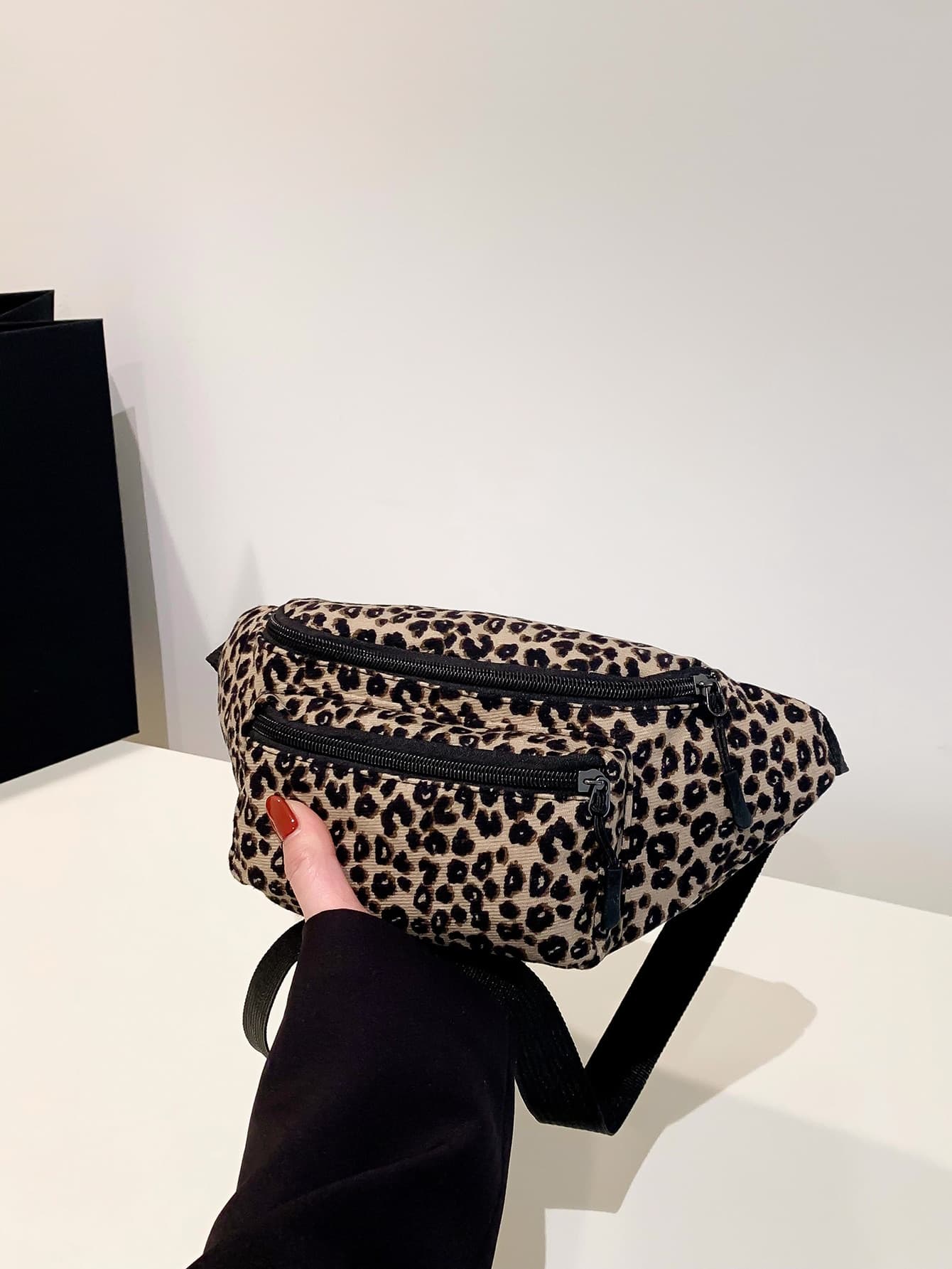 Fashion Leopard Print Multipurpose Sports & Casual Chest Pack / Waist Pack For Women, Fall Winter Fashionable Cheetah Print Purse For Women , Leopard Cheetah Print