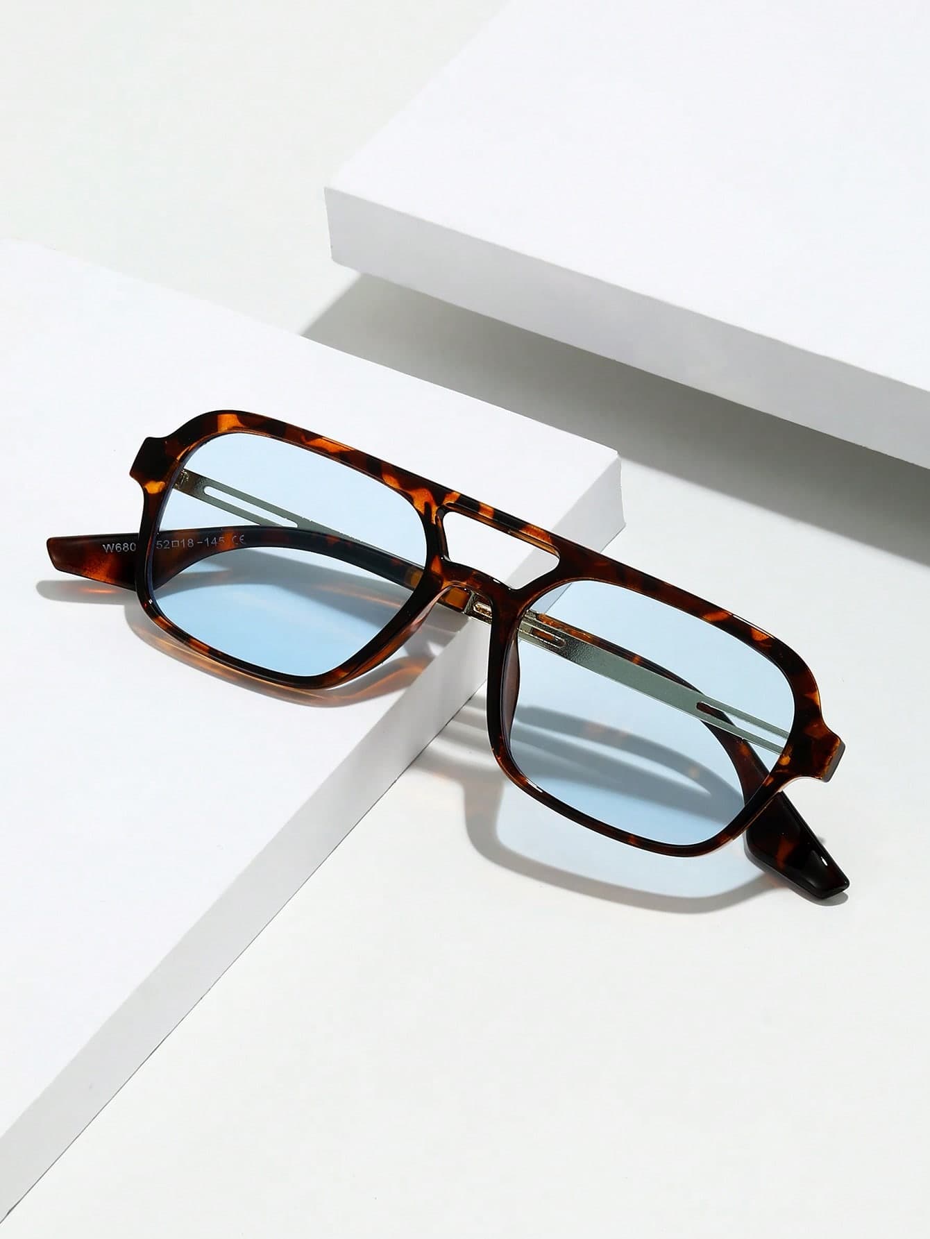 1pair Women Tortoiseshell Frame Boho Fashion Glasses For Daily Decoration Shades Beach Accessories Beach Accessories For Women Glasses Shades Basics Fall Winter Women Outfits Clothes Business Casual Gifts Leopard For Summer Beach Vacation,Outdoor,Travel