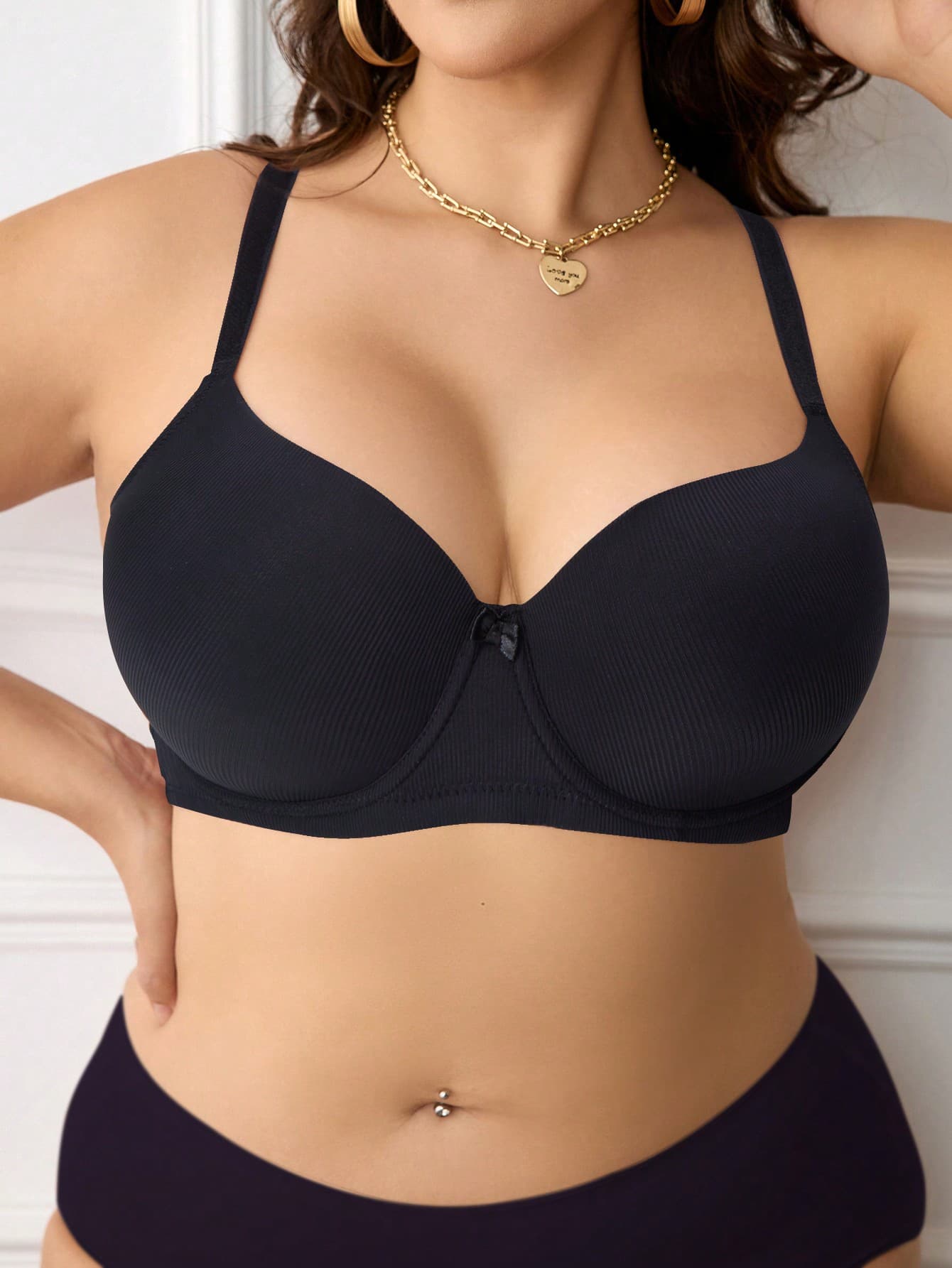 DesireSculpt Plus Size Solid Underwire High Support Underwire Simple Bra, Lift
