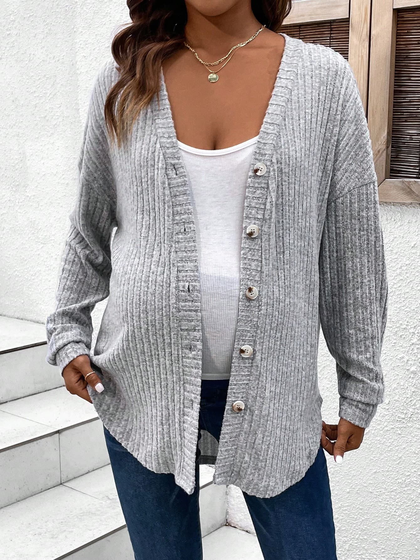 SHEIN Maternity Upward Button Design Drop Shoulder T-Shirt With Long Sleeve