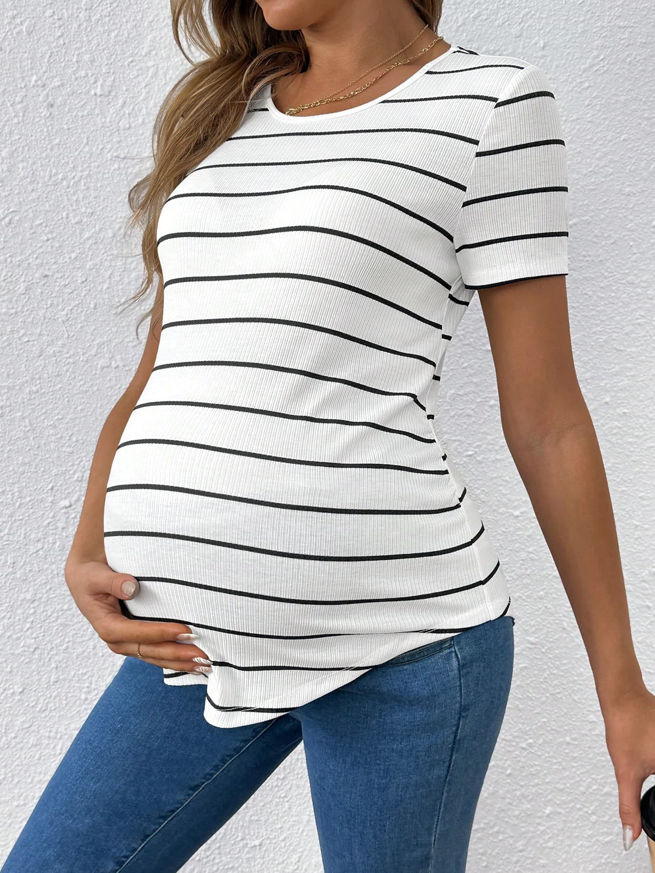 SHEIN Women's Casual Striped Maternity T-Shirt With Round Neck And Long Length World Cup