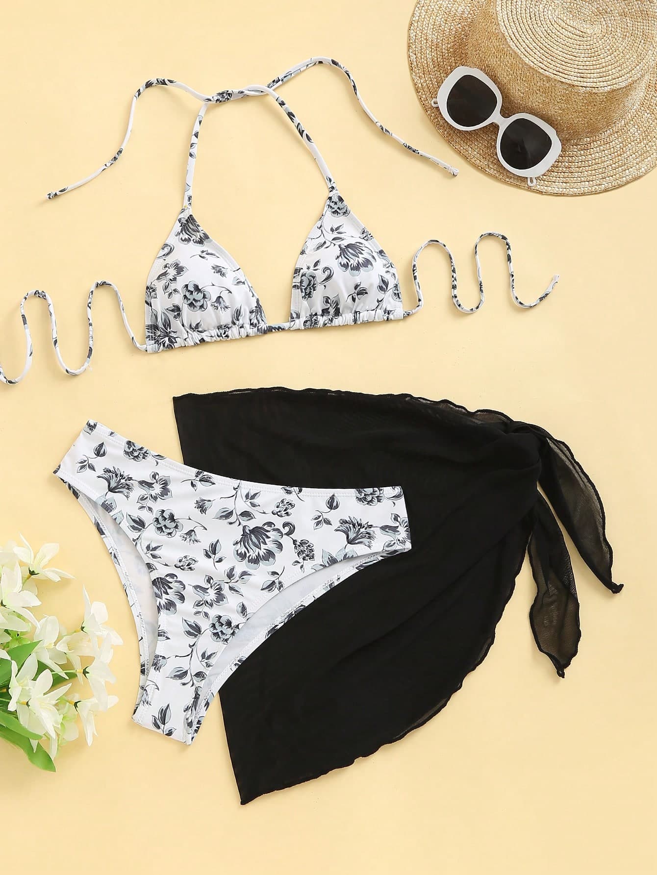 Swim Mod Summer Beach Ladies' Floral Print Halter Neck Separated Bikini Set, Random Print, 3pcs/Set