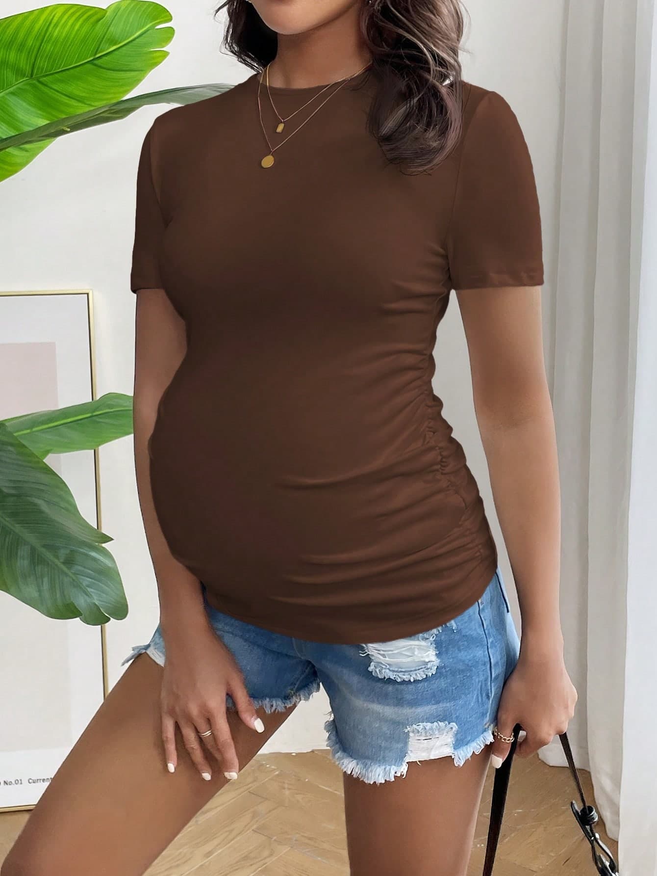 SHEIN Pregnant Women's Casual Plain Color Simple Pleated Slim Fit T-Shirt, Summer For Maternity