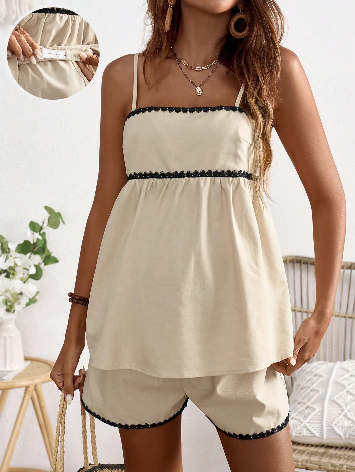 SHEIN Maternity City Vacation Top & Adjustable Elastic Waist Shorts Combination Set, 2pcs