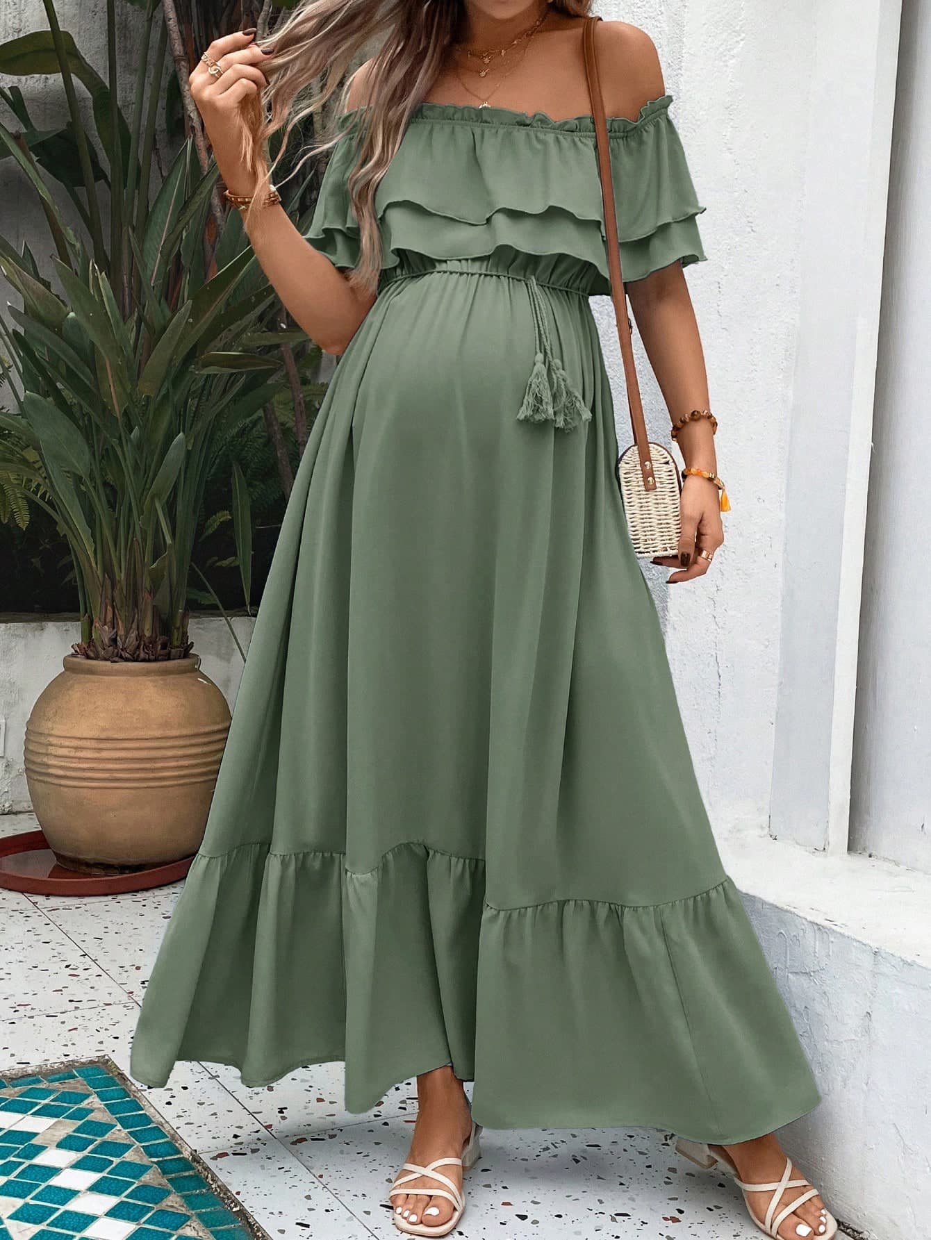 SHEIN Maternity Solid Color Ruffle Ruffle Dress With Ruffled Trimline, Perfect For Summer Casual And Vacation Wear