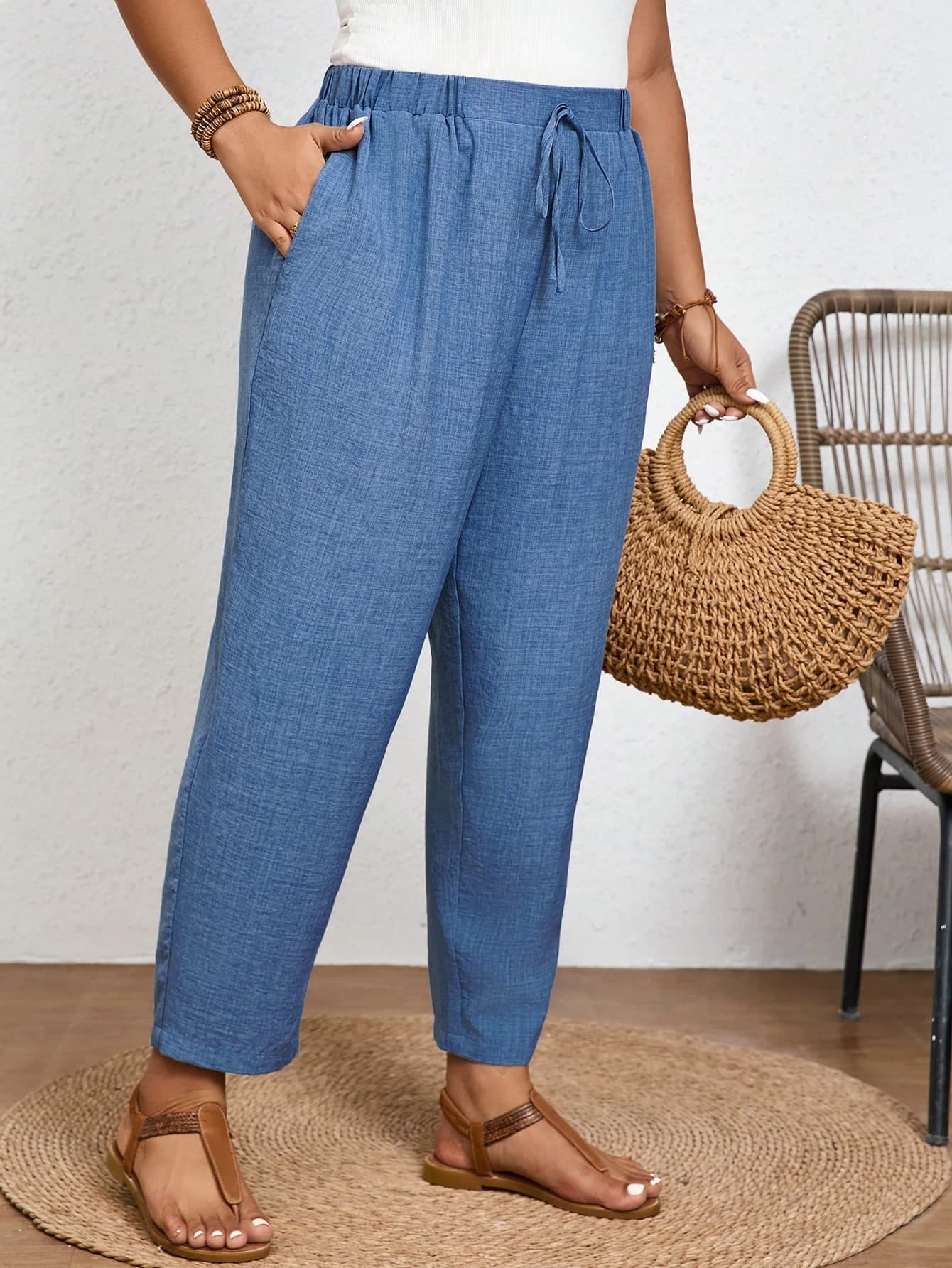 SHEIN Frenchy Plus Size Solid Color Casual Trousers With Elastic Waist And Diagonal Pockets