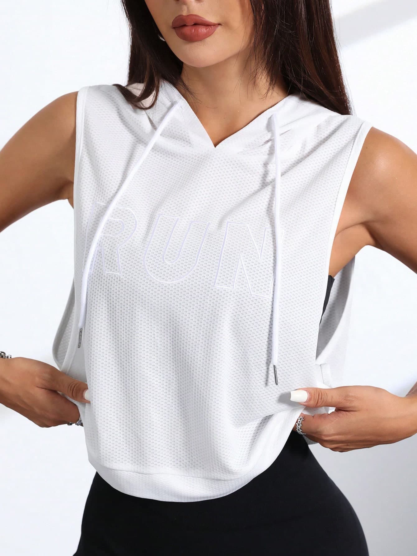 Eassivo Eassivo Letter Embroidery Sleeveless Drawstring Hooded Sports Sweatshirt