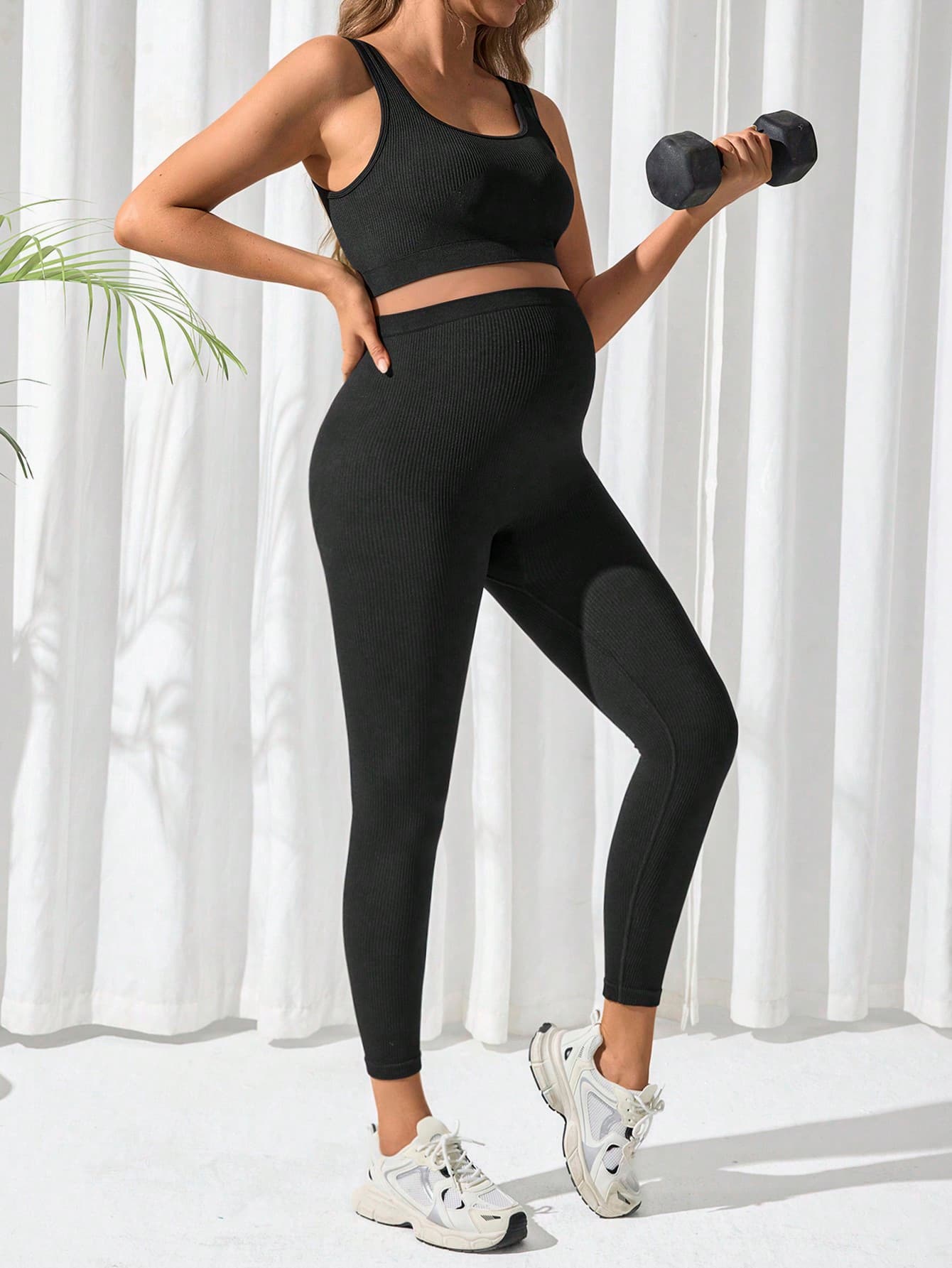 SHEIN Solid Color Simple Casual Maternity Sportswear