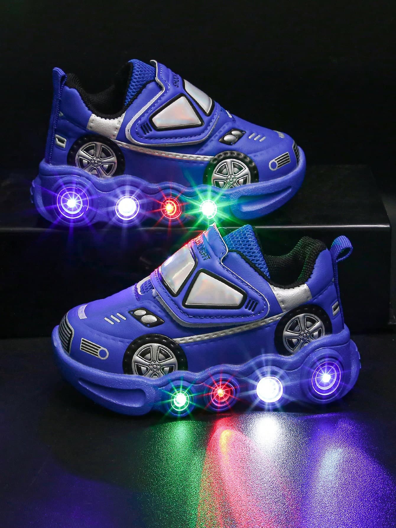 Boys Light Up Sports Shoes Autumn Children's Car Cartoon Children's Casual All-Match Running Shoes Baby Shoes