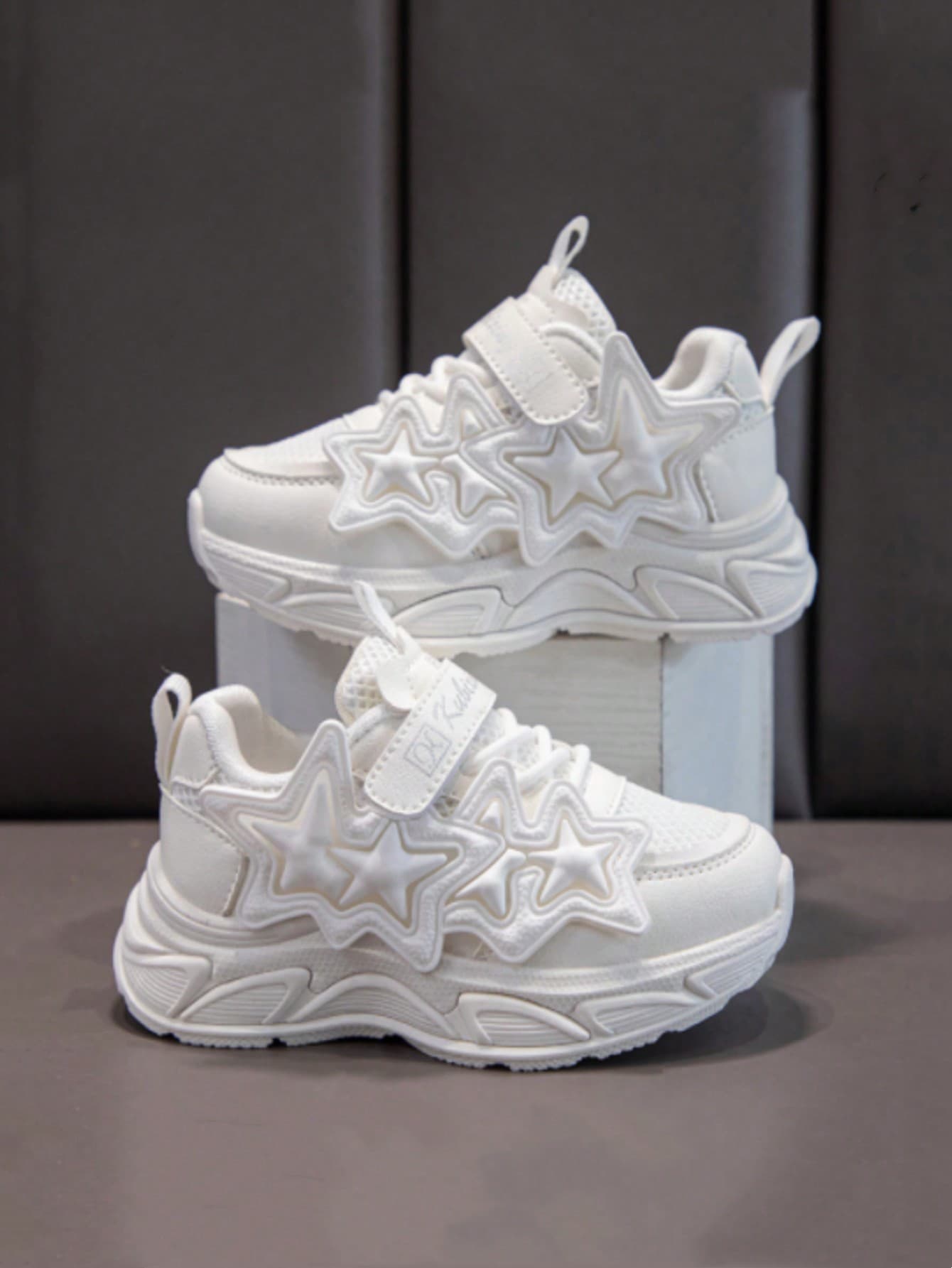 Girls' Sports Shoes New Autumn Children Running Shoes Big Kids Breathable Casual Shoes Toddler Kids White Sneakers