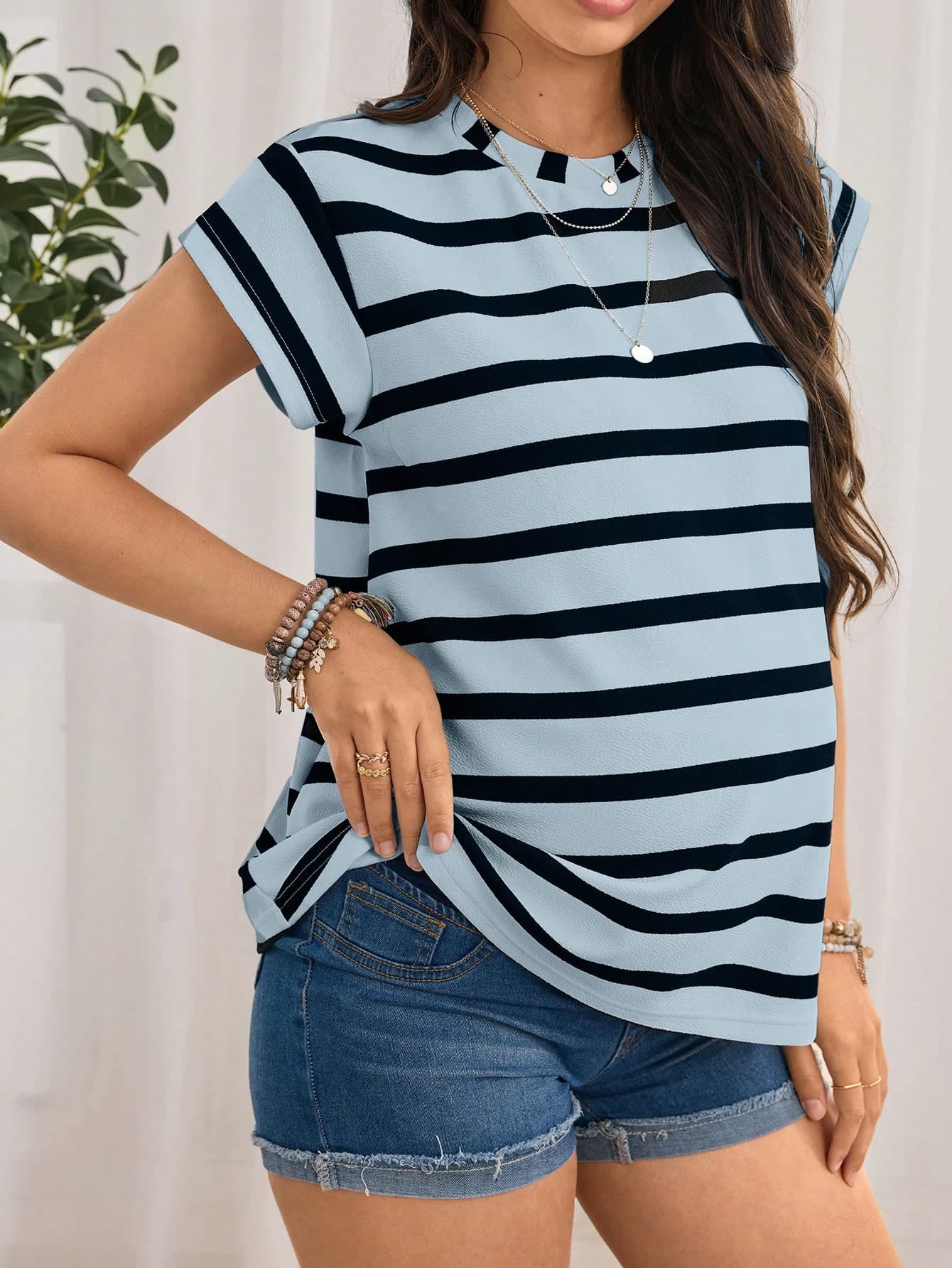SHEIN Pregnant Women Striped Print Round Neck Short Sleeve T-Shirt, Summer, For Maternity