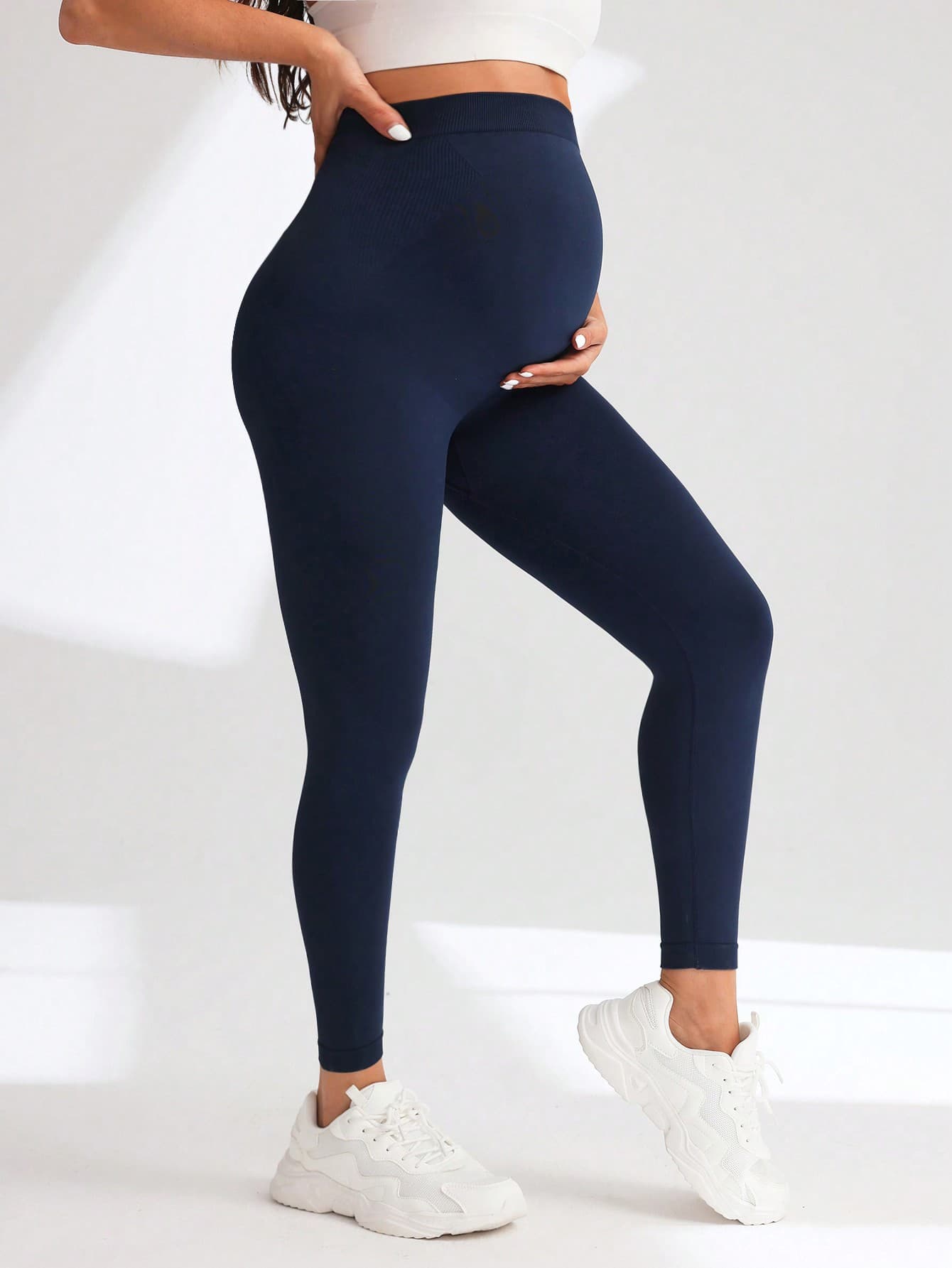SHEIN Pregnant Women Solid Color Simple Seamless Yoga Leggings, Casual Daily, For Maternity