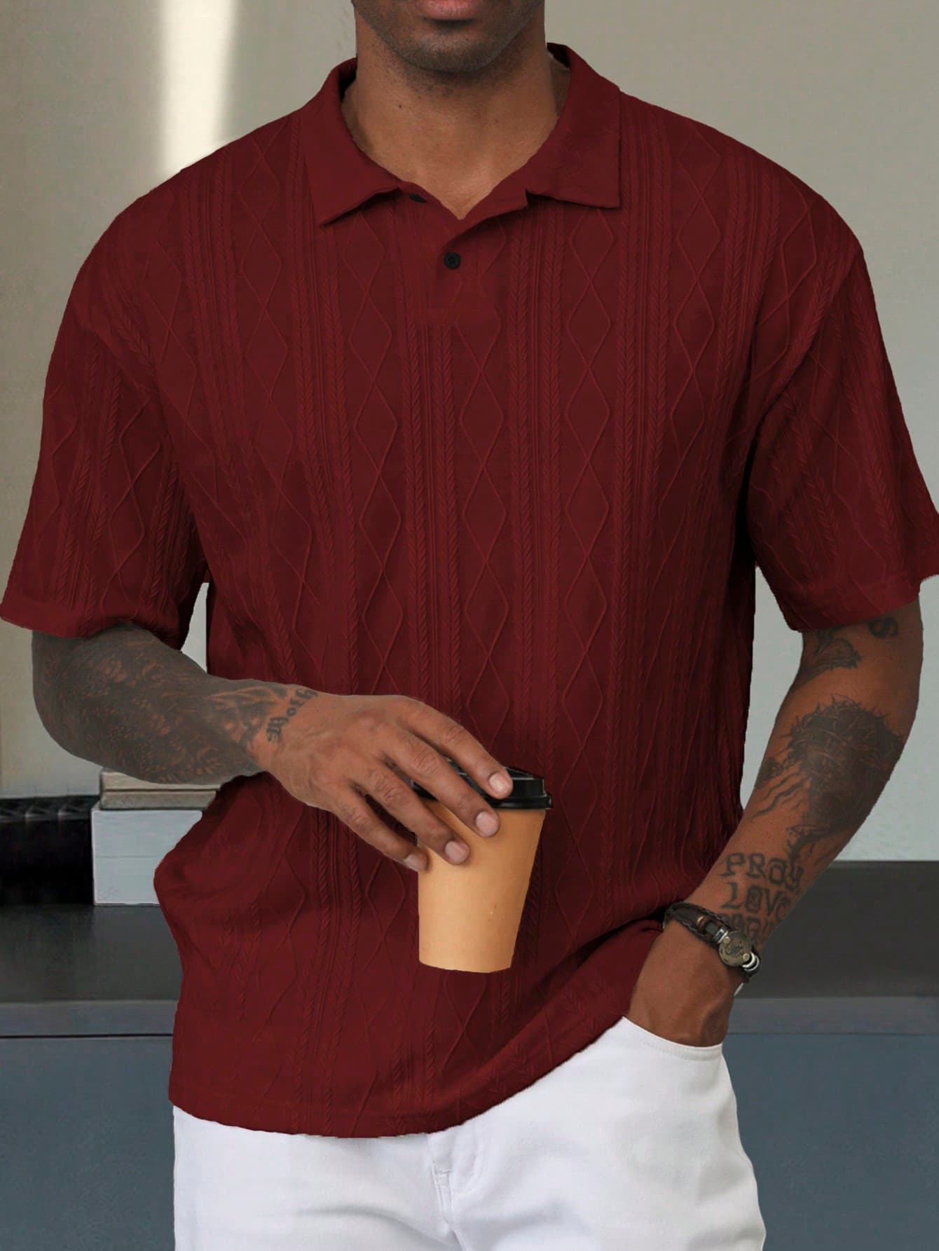 Manfinity Homme Men's Burgundy Short-Sleeve Polo Shirt, Geometric Diamond Jacquard Knit Polo, Autumn Smart Casual Semi Formal French Style Vacation