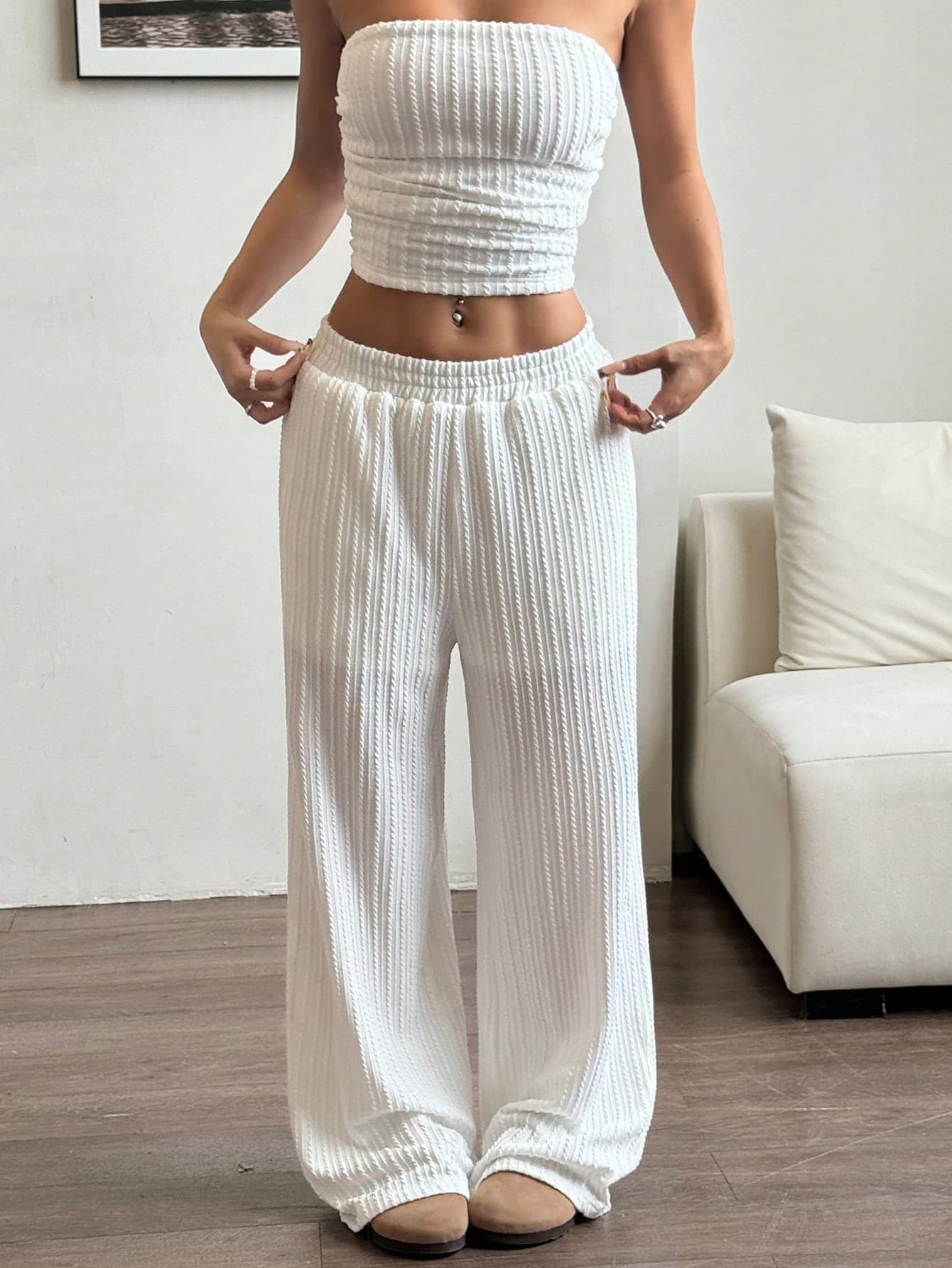 SHEIN EZwear Women's Elegant Commuter Casual Blue & White Striped Tube Top And Loose Pants Set, Autumn/Winter
