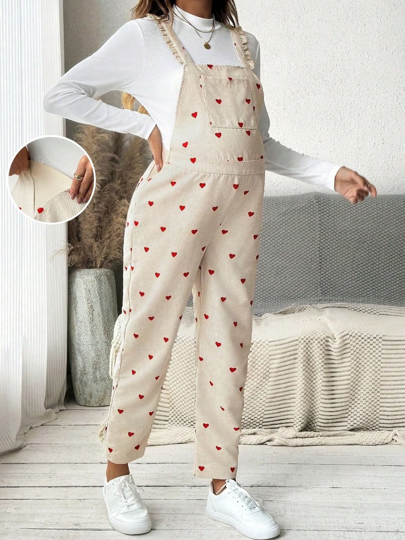 SHEIN Maternity Heart Pattern Sleeveless Jumpsuit With Frill Trim Fall