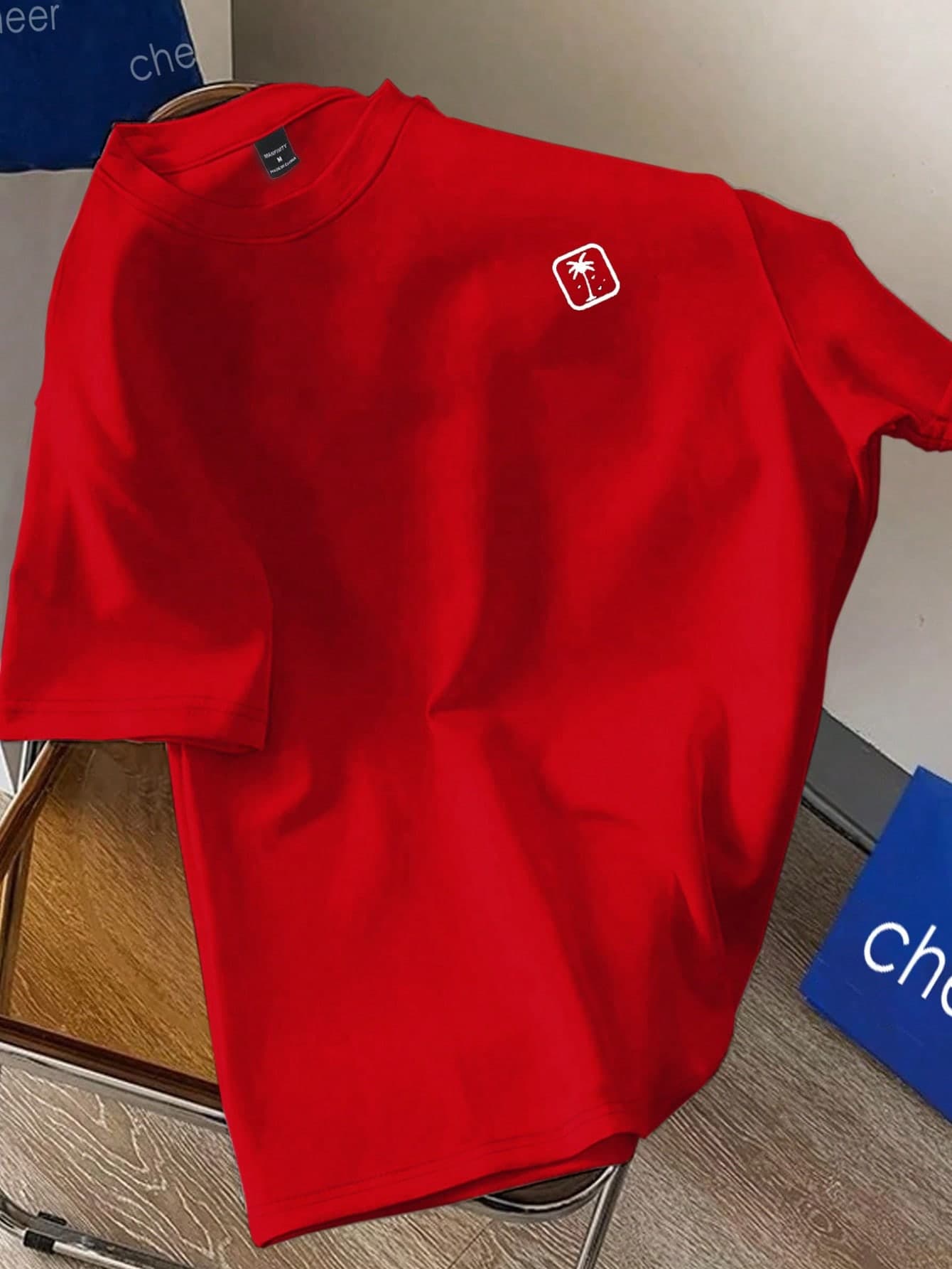 Manfinity Joysei Men's Red And White Summer Print Round Neck Short Sleeve Casual Streetwear T-Shirt,Drop Shoulder Tee Graphic Tees,Vacation Holiday Boyfriend Gifts