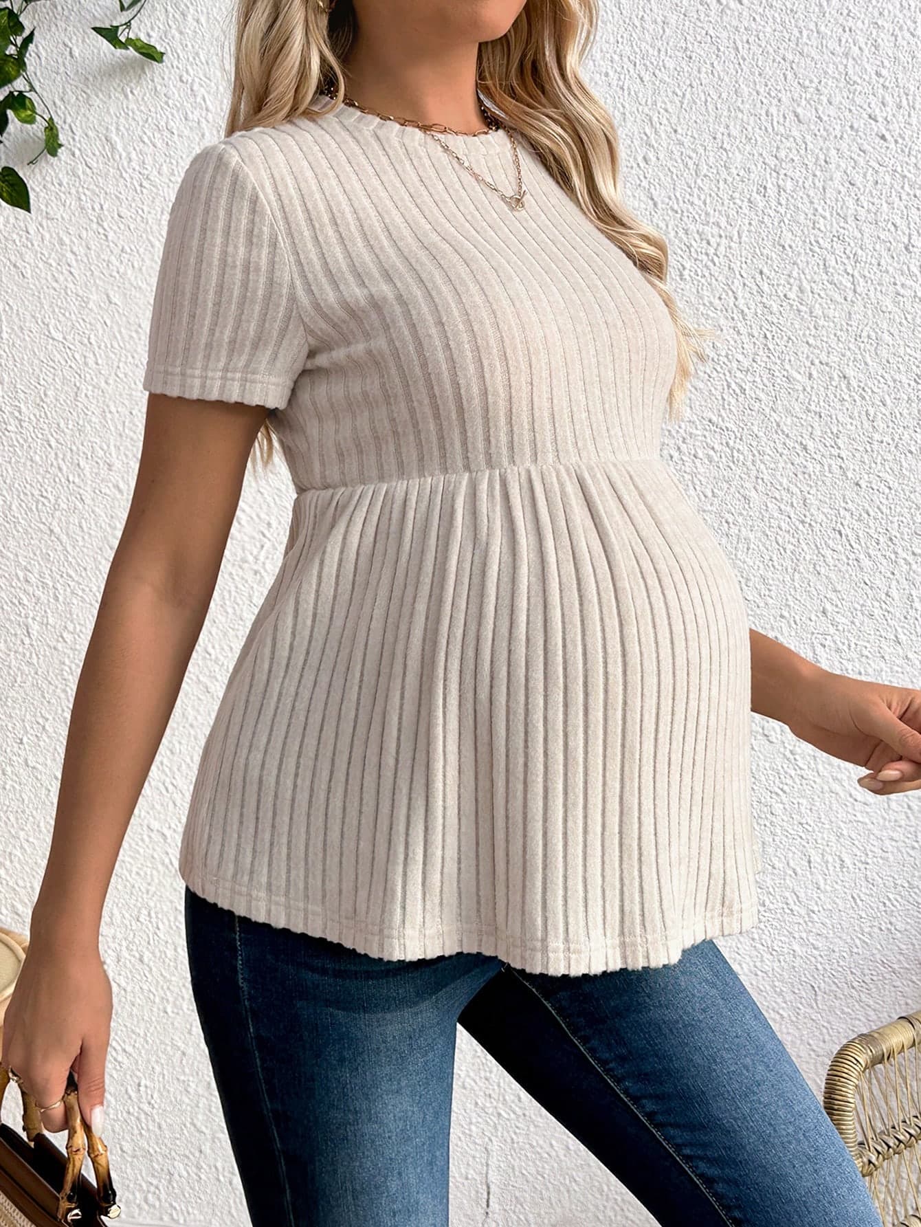 SHEIN Maternity Solid Color Round Neck Short Sleeve Casual Tops World Cup