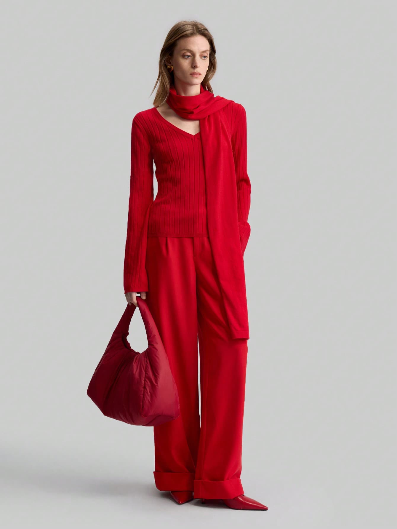 Ontre Women's Red 90s Style Casual Ribbed Knit V-Neck Sweater, 2025 New Collection