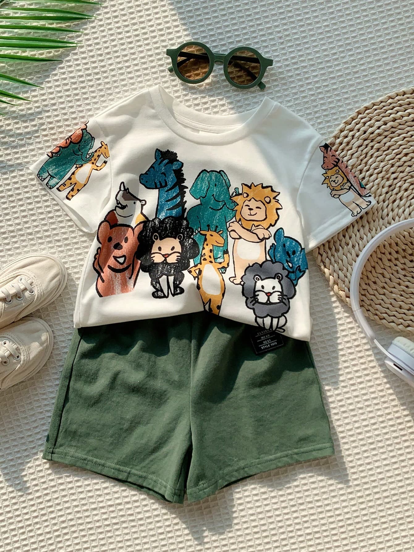 SHEIN Casual Cute Cartoon Animal Print Loose Round Neck Knit Top, Suitable For Spring And Summer