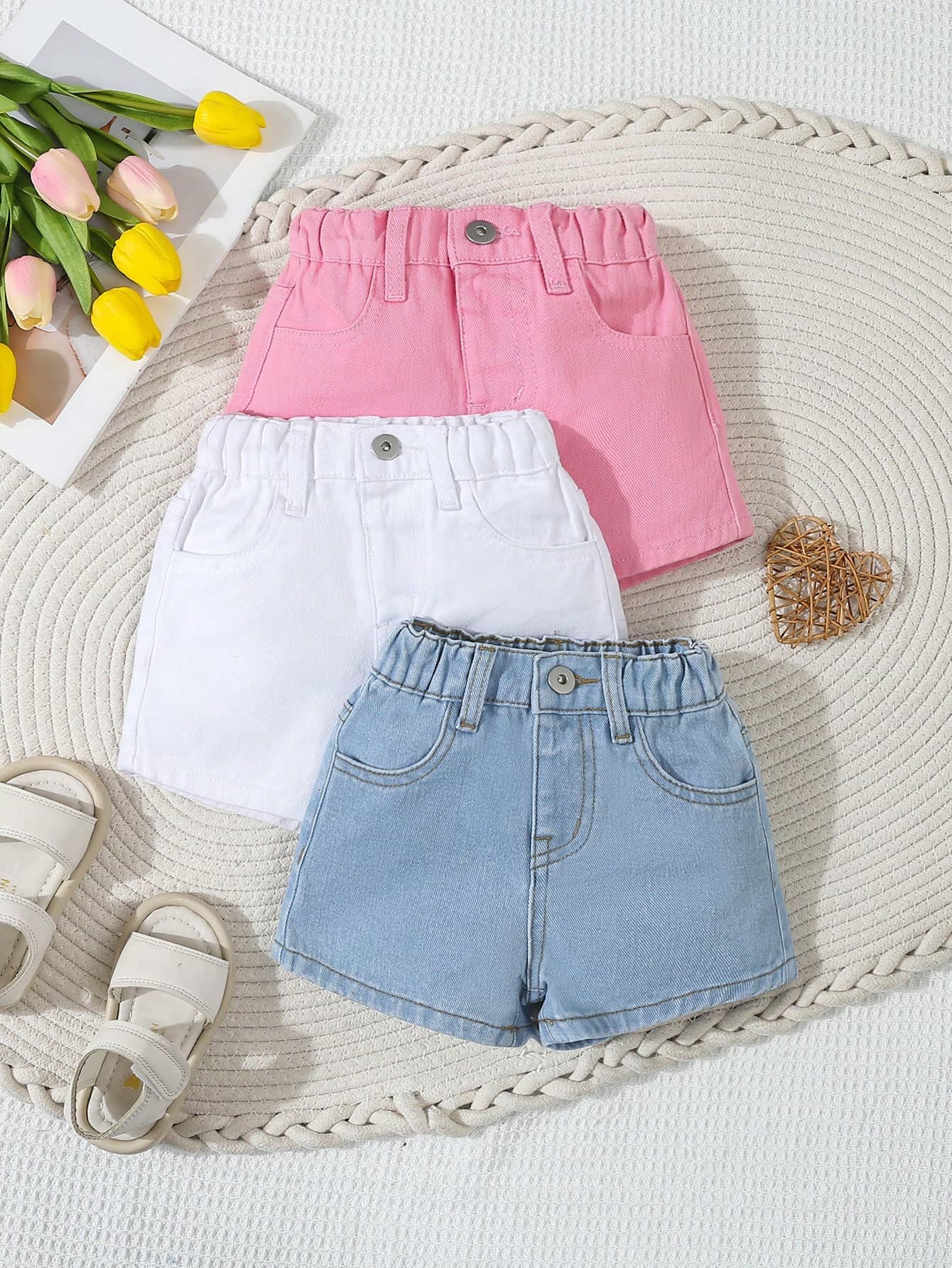SHEIN 3pcs Baby Girl All-Match Versatile Casual Loose Fit Denim Shorts, Multi-Pack