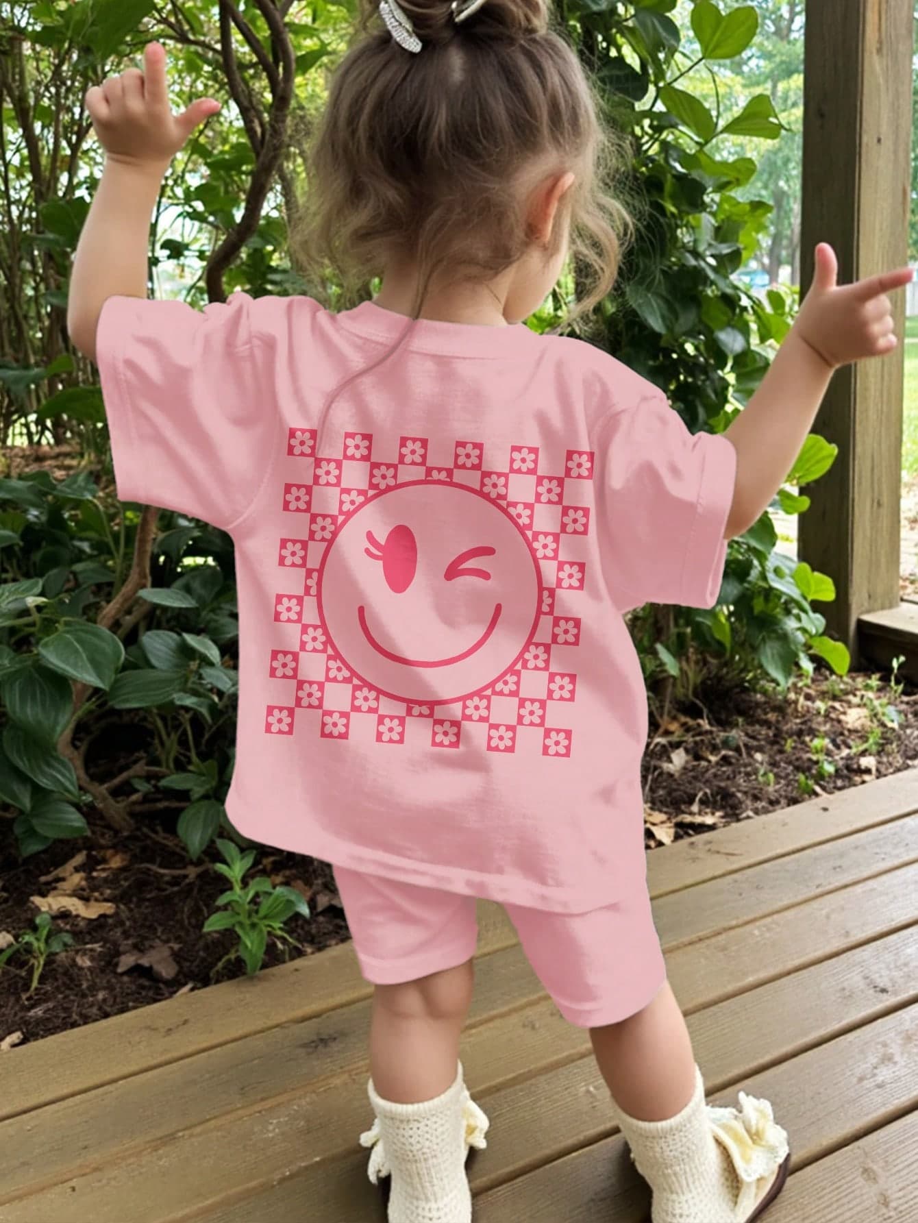 SHEIN Happikins Cute Checkerboard Floral & Smiling Face Pattern, Baby Girl Casual Minimalist Short Sleeve Top And Shorts Set, Suitable For Summer