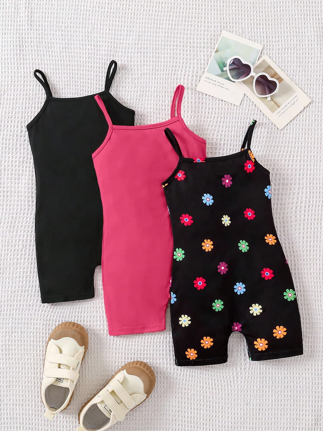 SHEIN Young Girl 3 Pieces Solid Color Knitted Camisole Romper + Printed Floral Knitted Casual Romper