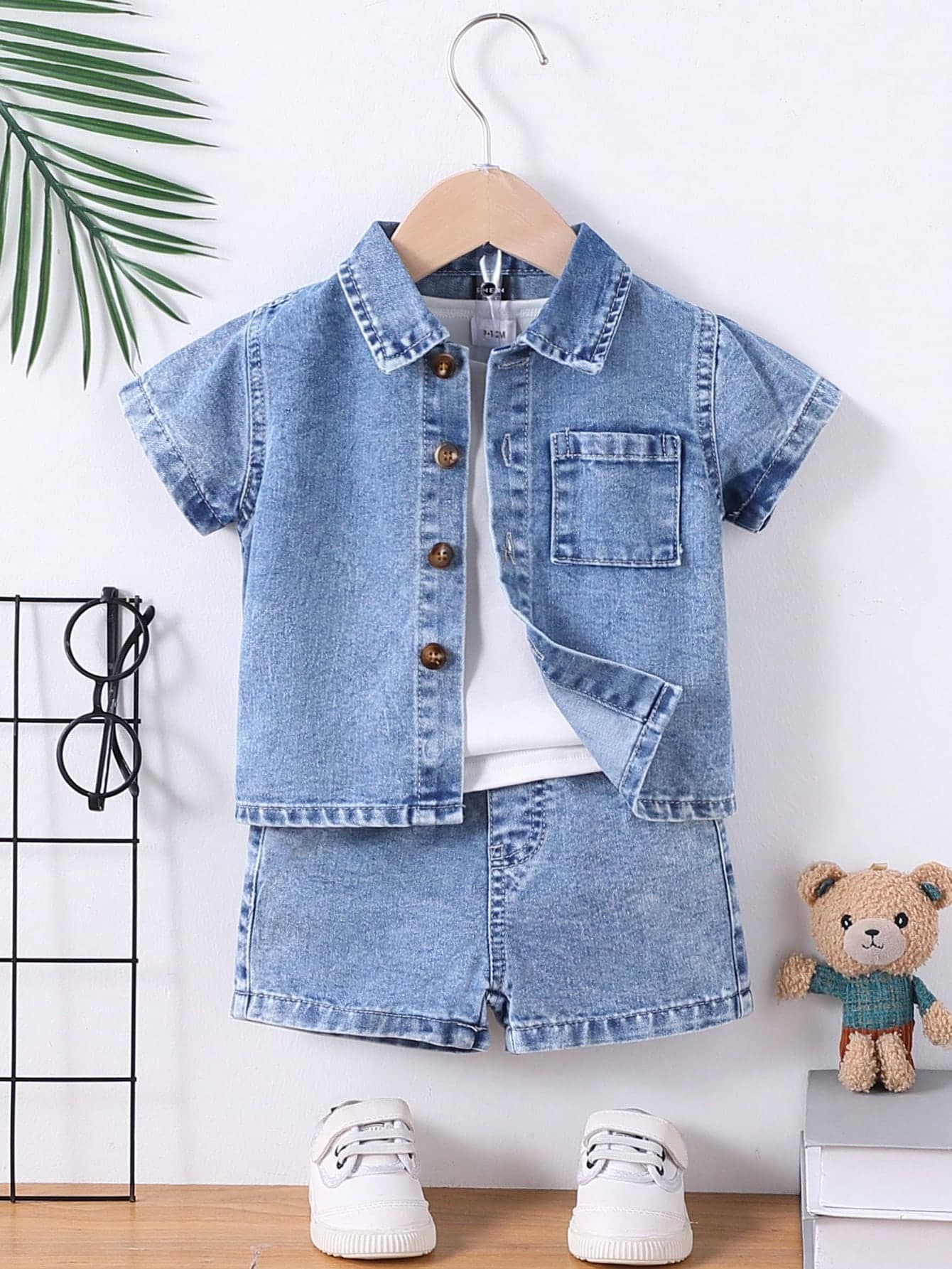 SHEIN Genkimix Kids 2 Pieces Denim Set For Baby Boys,Blue White Stripe,Summer,Casual Preppy Style Retro Light Blue Shirt & Straight-Leg Shorts With Elastic Waistband
