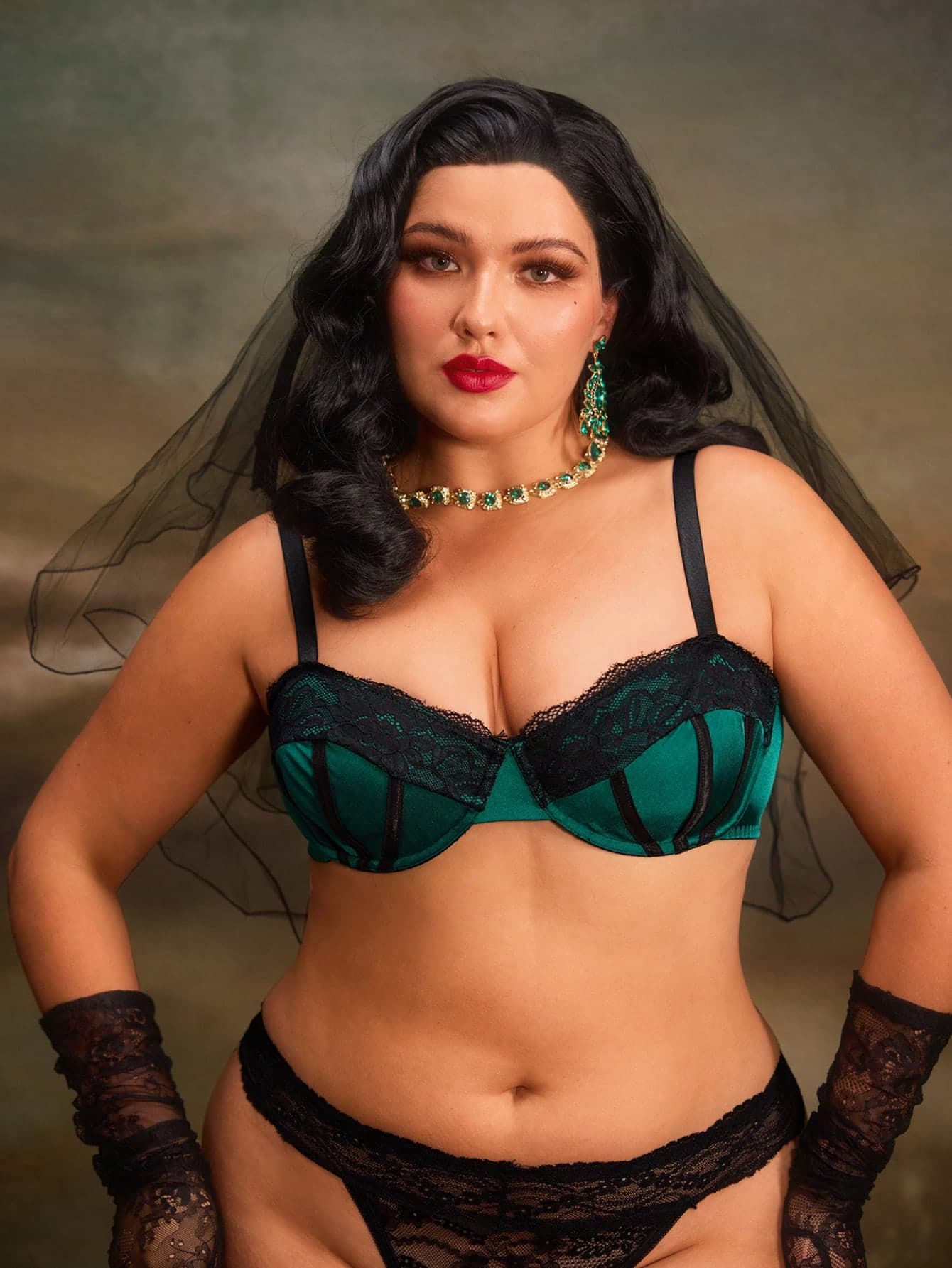PinupPomp Vintage Romantic 3/4 Cup Lace Patchwork Satin Glossy Plus Size Brassiere