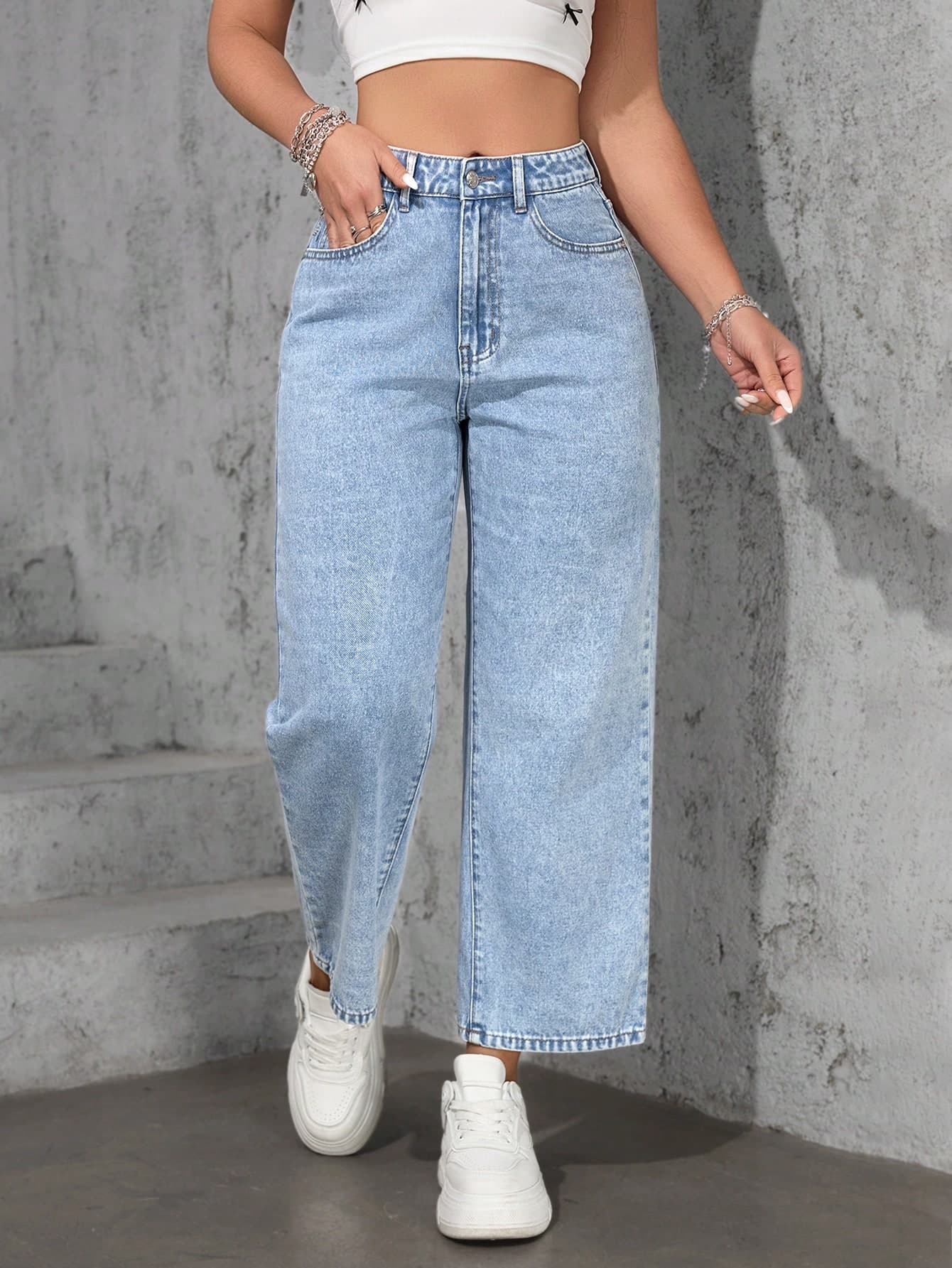 Flexra Women's Casual Washed Loose Straight Leg Jeans