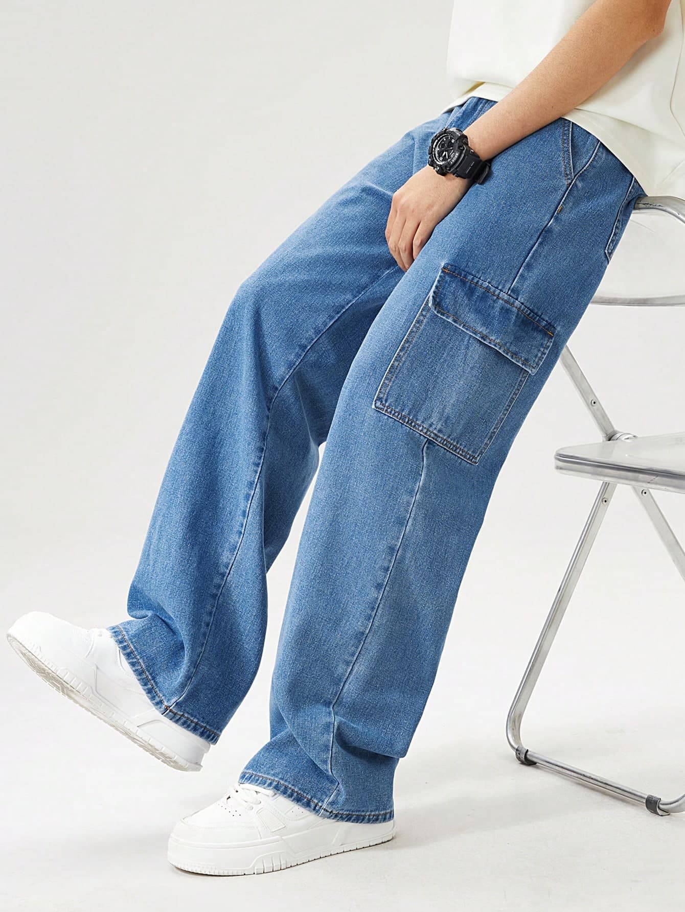 SHEIN Teen Boys' Elastic Waist Loose Fit Cargo Jeans,Street Life Casual Graphic Street Fashion,Graduation,Back-To-School,Outdoor Relaxed Style Denim Pants