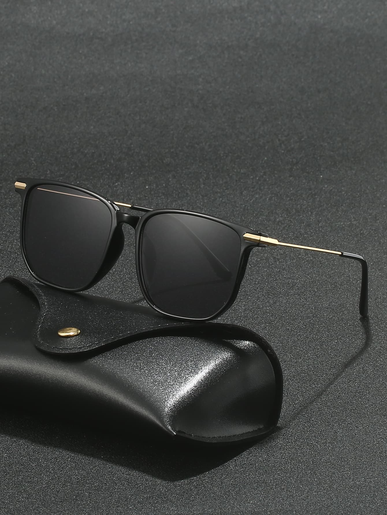 1pc Men's Business Fashion Thin Square Frame Glasses Accessory