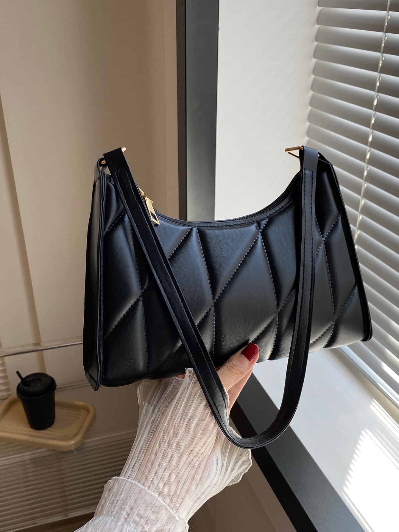 Lightweight,Business Casual Mini  Quilted Flap Fashionable Square Bag For Teen Girls Women College Students,Rookies & White-Collar Workers Perfect For Office,College,Work ,Business,Commute,Outdoors, Travel, Outings
