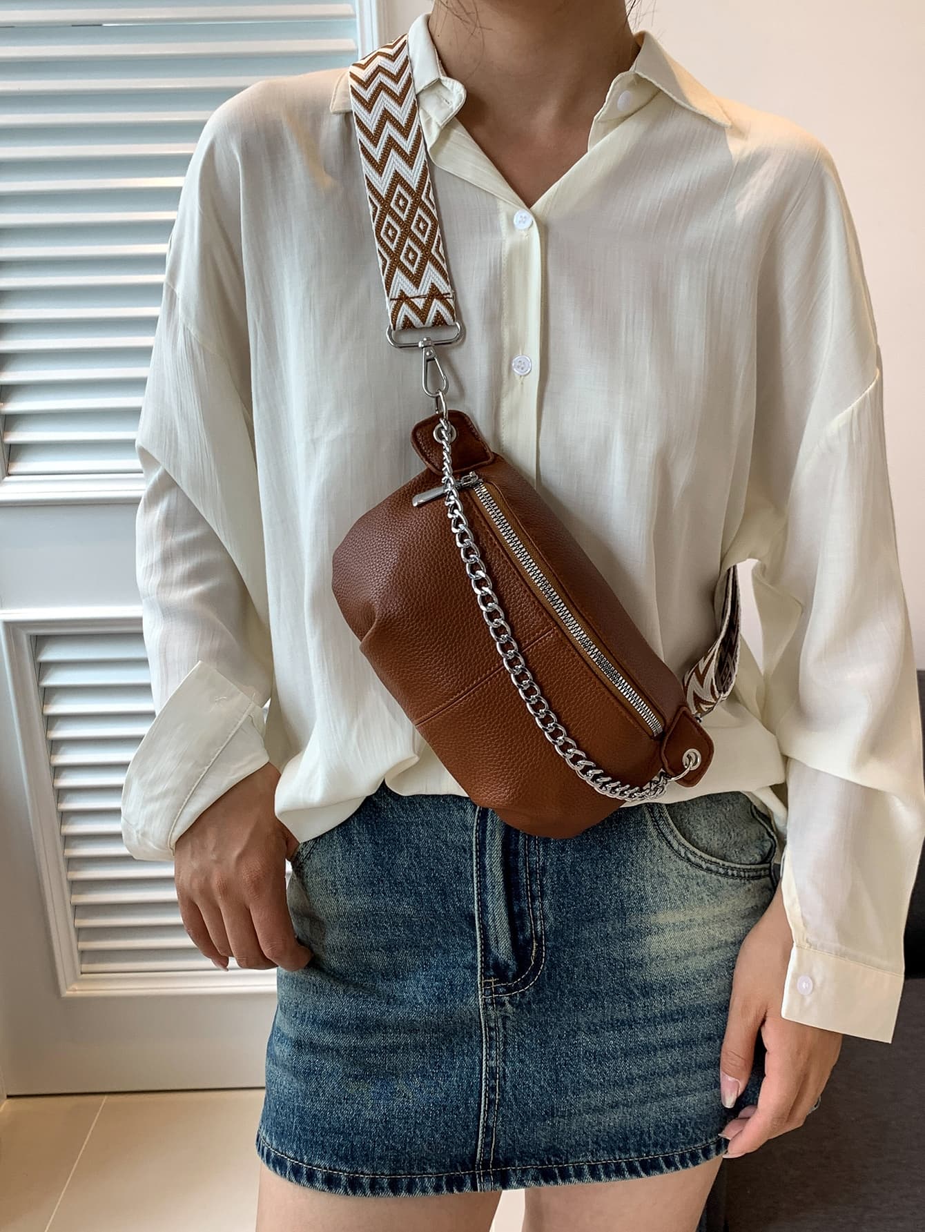 Multifunctional Chain Waist Bag/Chest Bag Unisex Sports Shoulder Sling Crossbody Bag