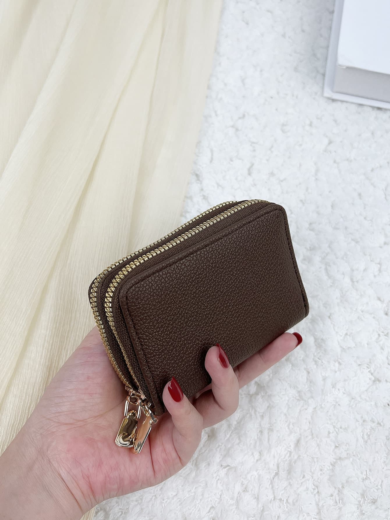 1pc Brown Card Holder Storage Bag, Small Wallet With Double Zipper Coin Purse, Lightweight Portable Card Holder For Men, Daily Shopping, School, Travel, ID Card Holder, White-Collar Men, Holiday, Anniversary, Birthday Gift, Gift Accessory, Gift Giving, Teacher Gift, Casual Card Holder, Card Wallet, Business Card Holder, Credit Card Holder, Women's Wallet, Mini Wallet, Wallet Card Holder