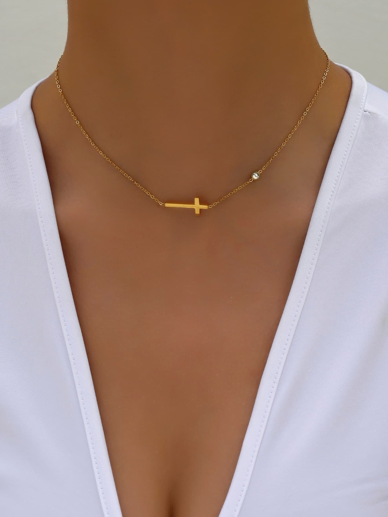 18K Gold Plated Minimalist Crystal Cross Necklace, Stainless Steel Jewelry, Daily Wear Women Cross Necklace, Best Friend Gift