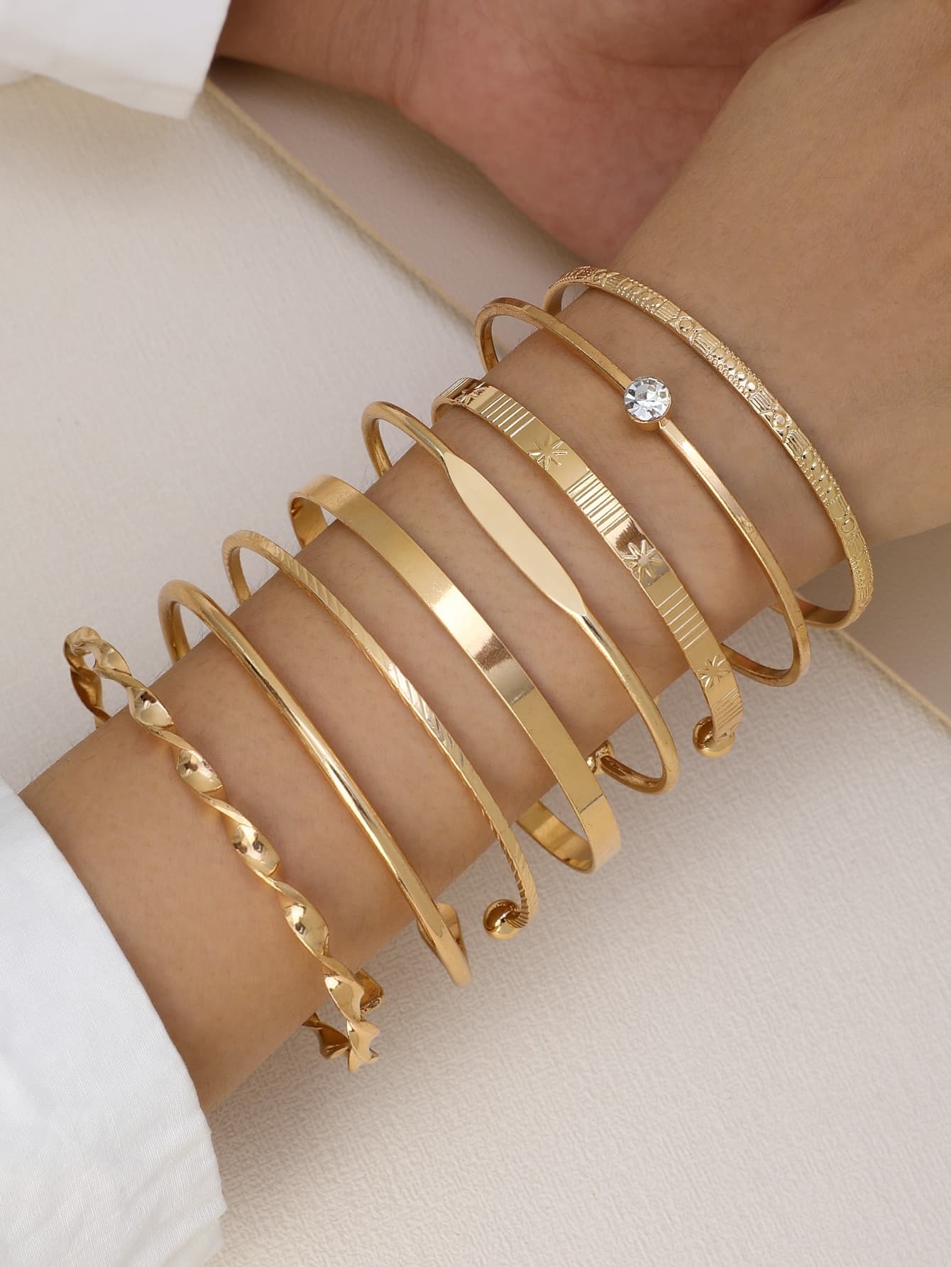 8pcs Simple & Vintage & Fashionable Rhinestone Inlaid Open Cuff Bracelet Set For Women's Daily Wear