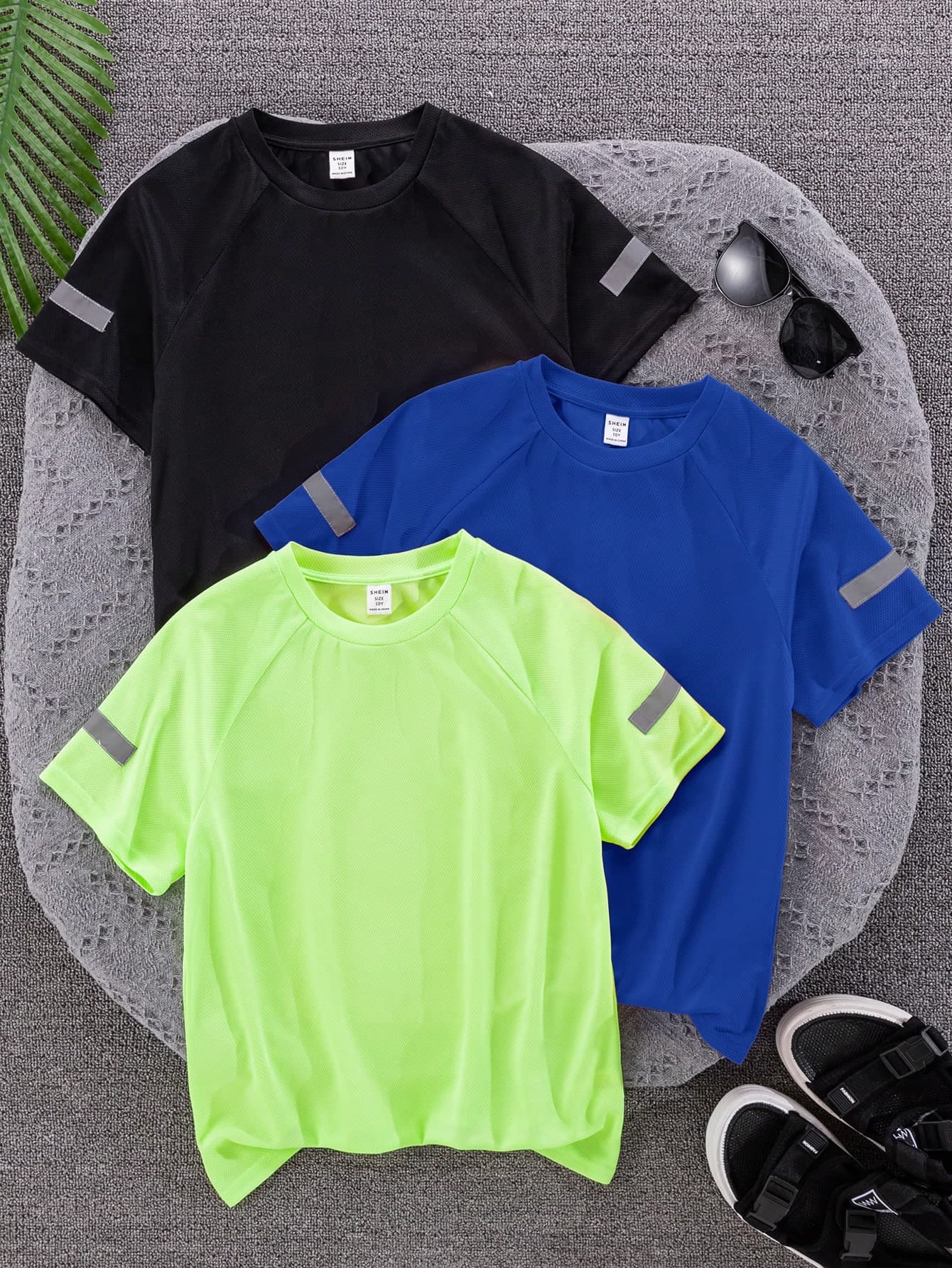SHEIN 3pcs/Set Kids/Tween Boy Lime Green Sporty Casual Reflective Tape Round Neck Loose Short Sleeve Knit T-Shirts,Summer Gym T-Shirts For School,Garden