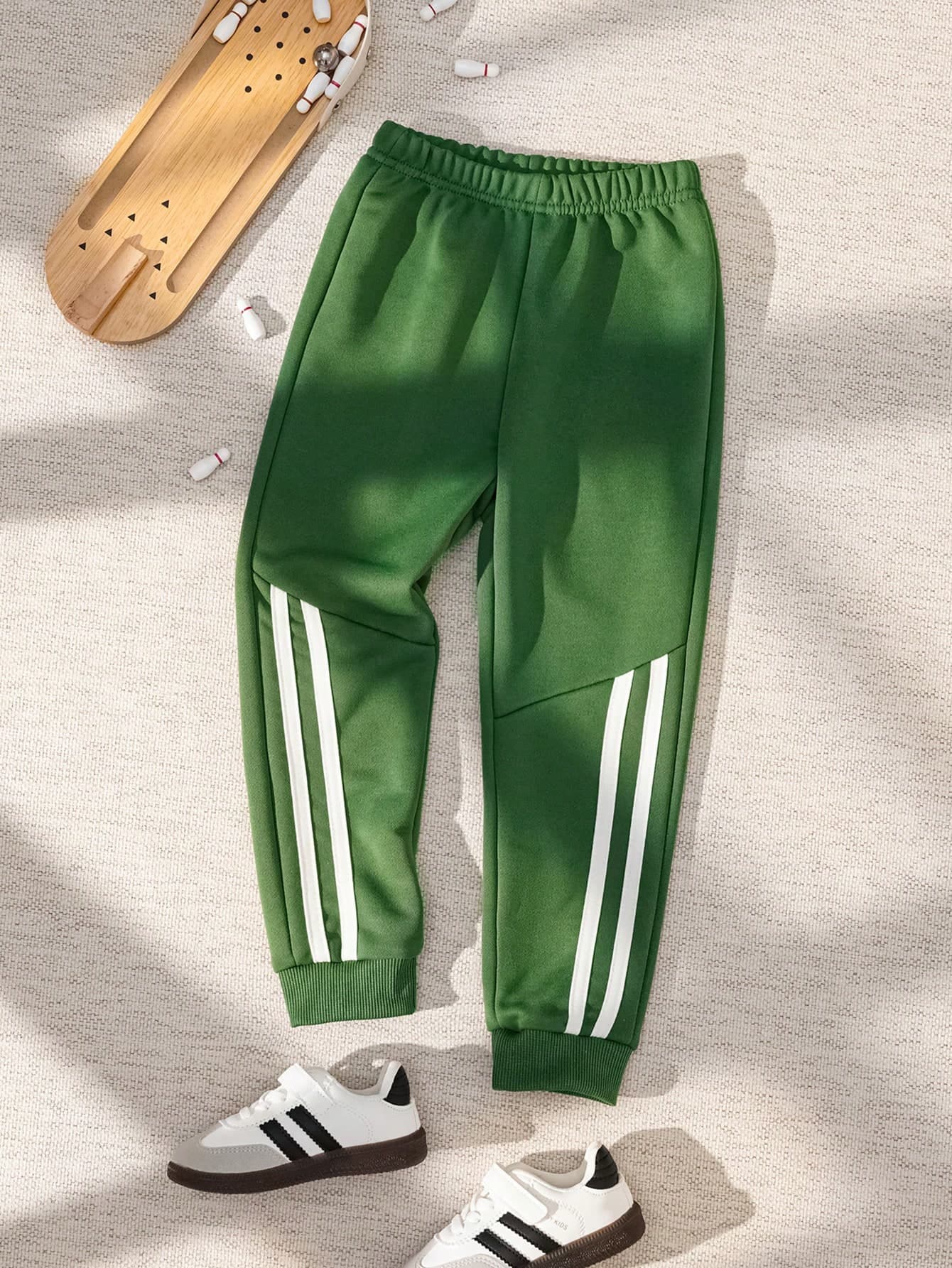 SHEIN Young Boy Striped Tape Side Sweatpants Green Pants For Kidsjogging Pants For Kids