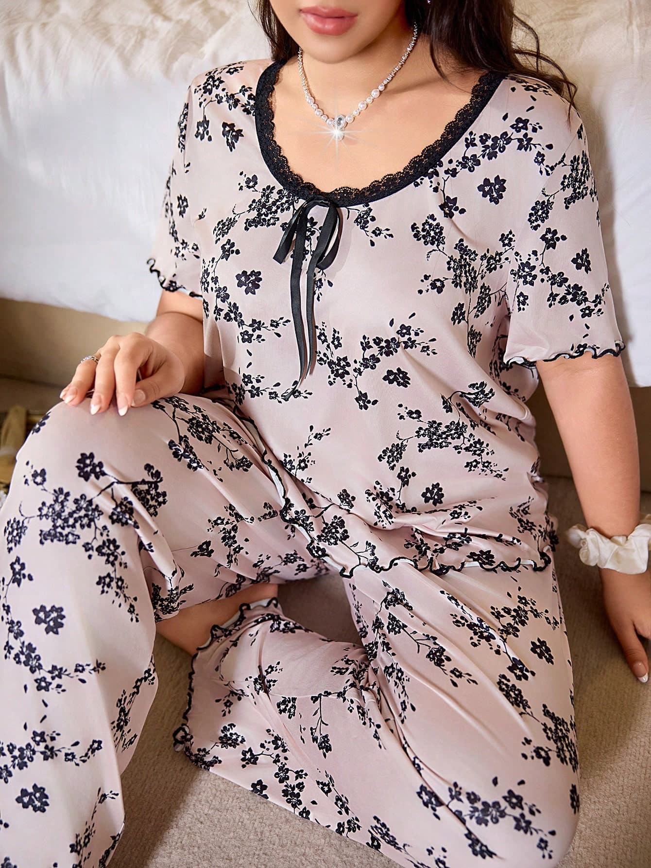 CottageSlumber Plus Size Asymmetrical Ditsy Floral Lace Design Women Casual Top & Pants Sleepwear Set, Outfits